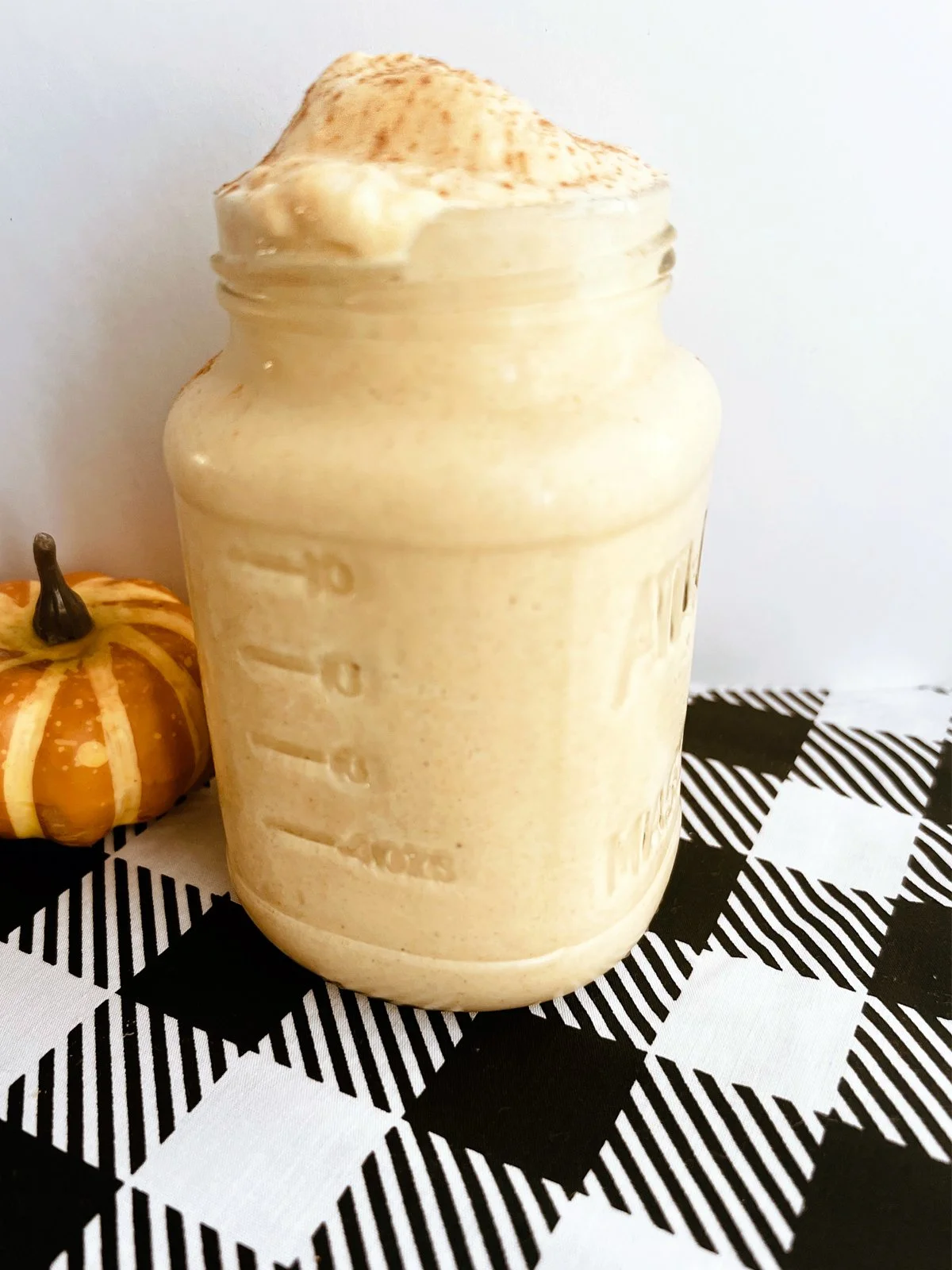 vanilla pumpkin milkshake 2.jpg