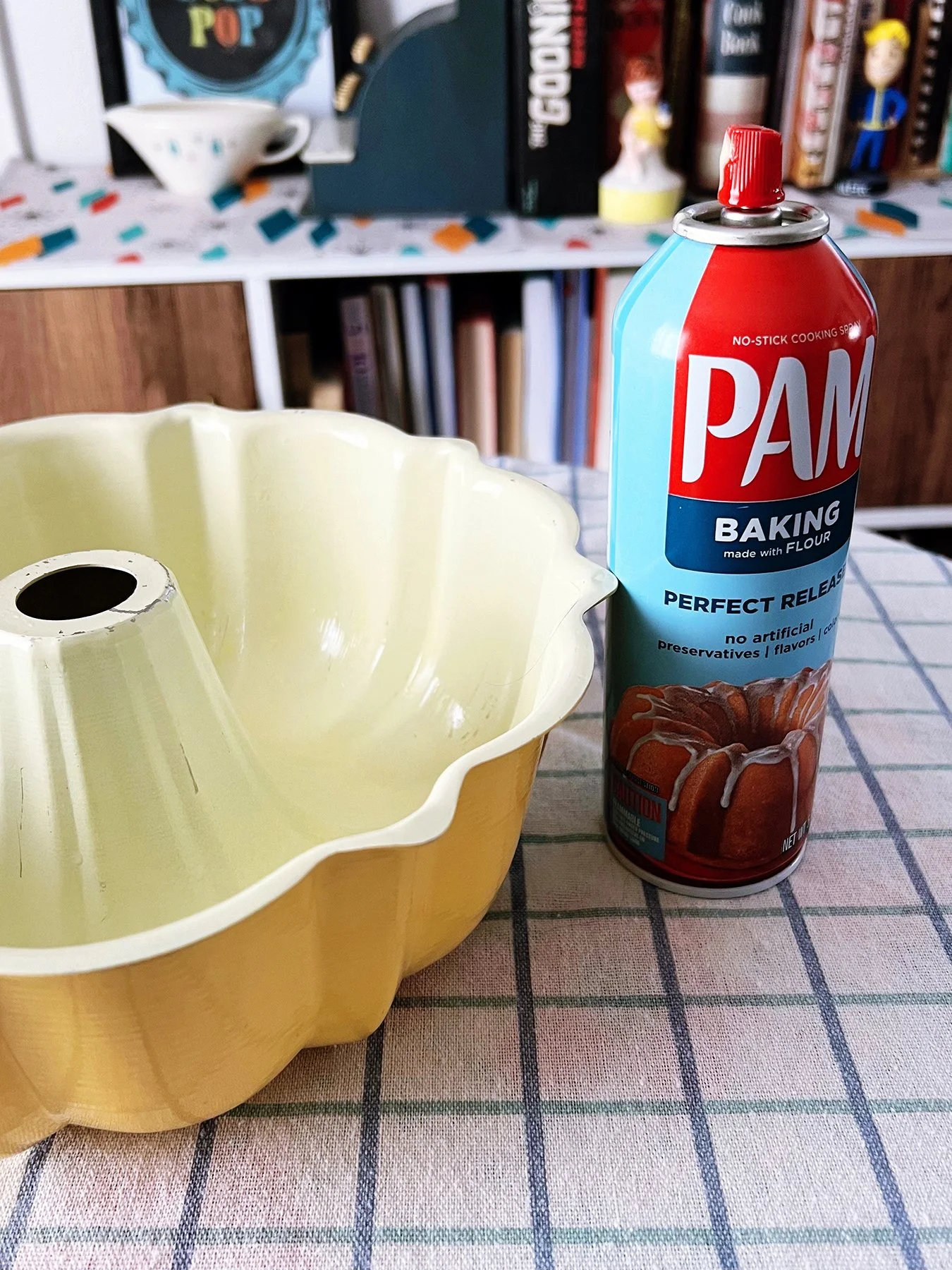 banana split cake8.jpg