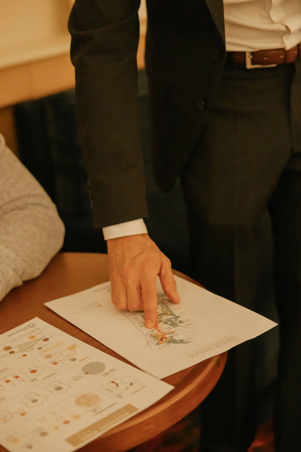 Amble_Burgundy-462.jpg (Copy)