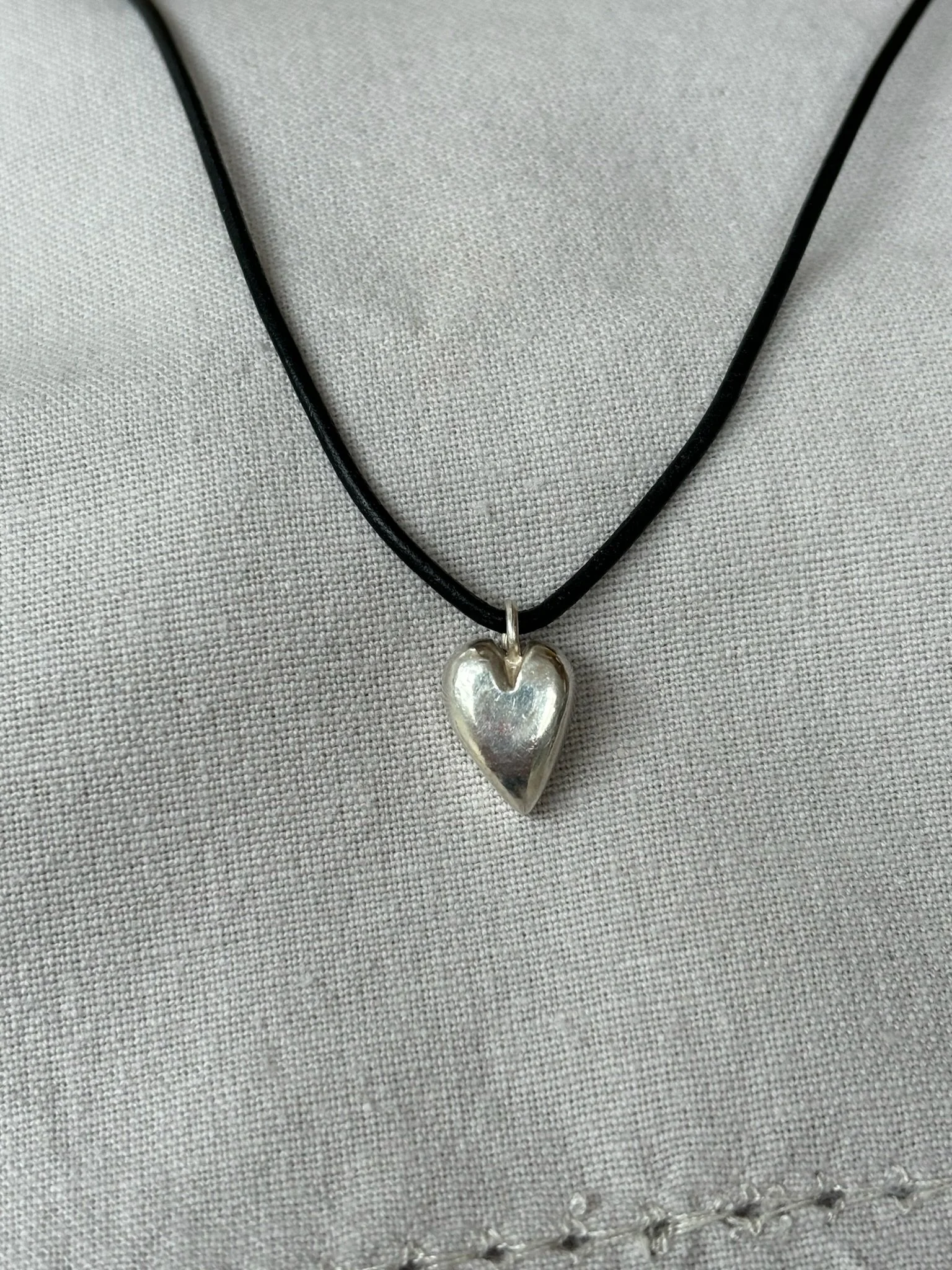Silver heart charm necklace