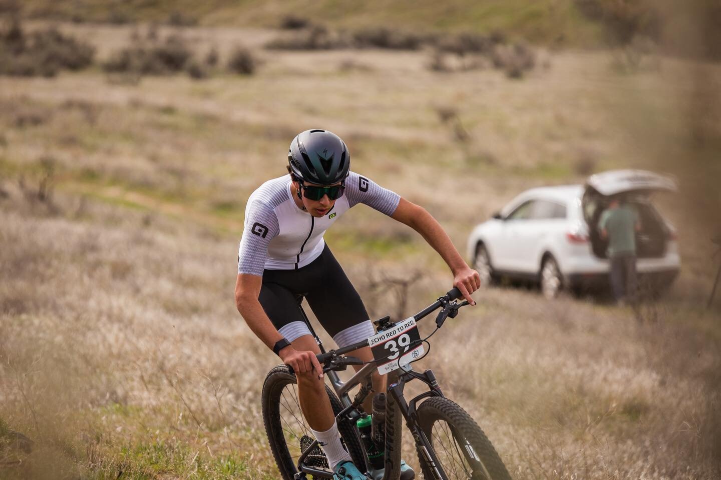 Keep an eye out for this guy in 2022!
.
Evan had a great start to his race season with a CAT1 🥇win at the #echored2red XC MTB race in Echo, Oregon. 
.
We are excited to support Evan&rsquo;s goal of getting fast and having fun on his bike.
.
Next up 
