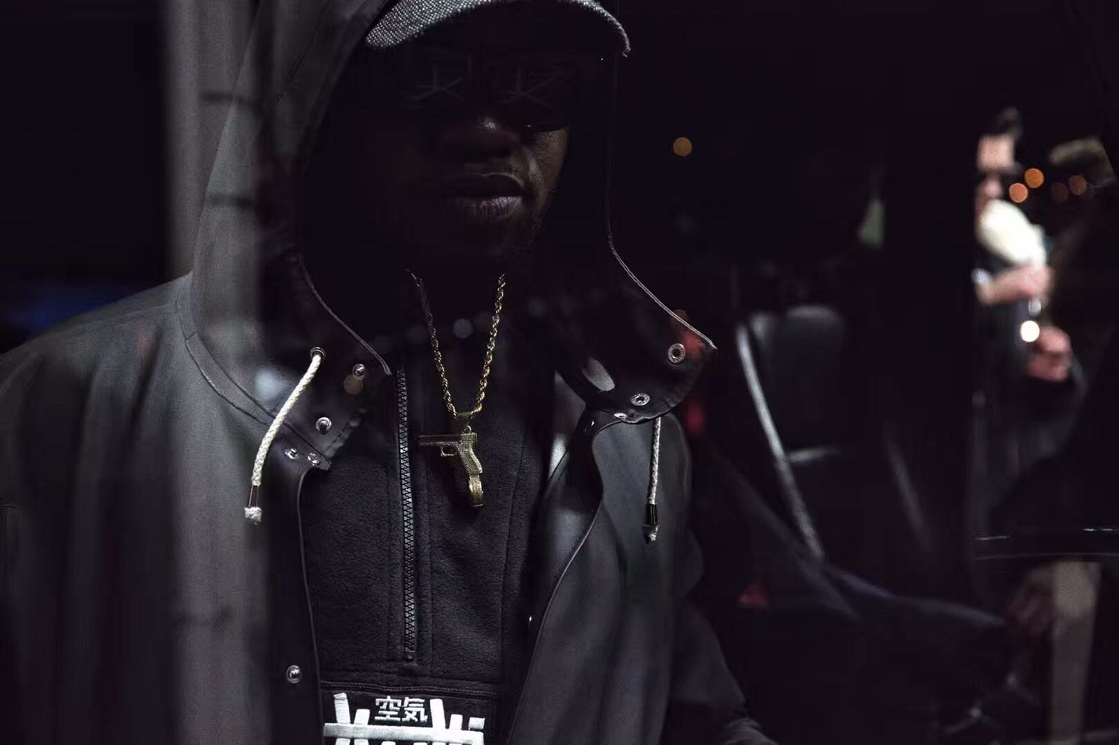 VS DIAMOND SET GLOCK PENDANT