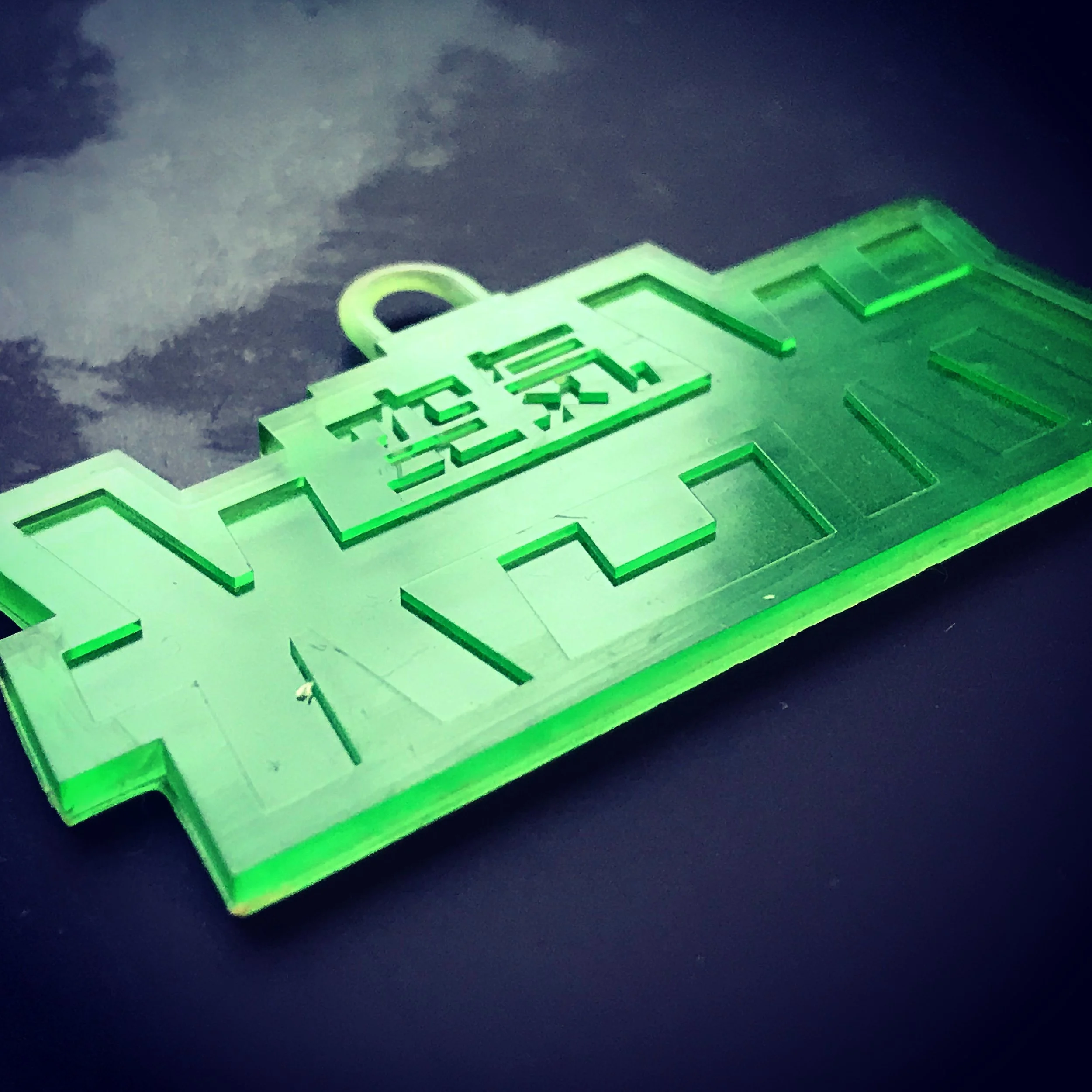 KUKI X MODUS UV POLYMER PENDANT