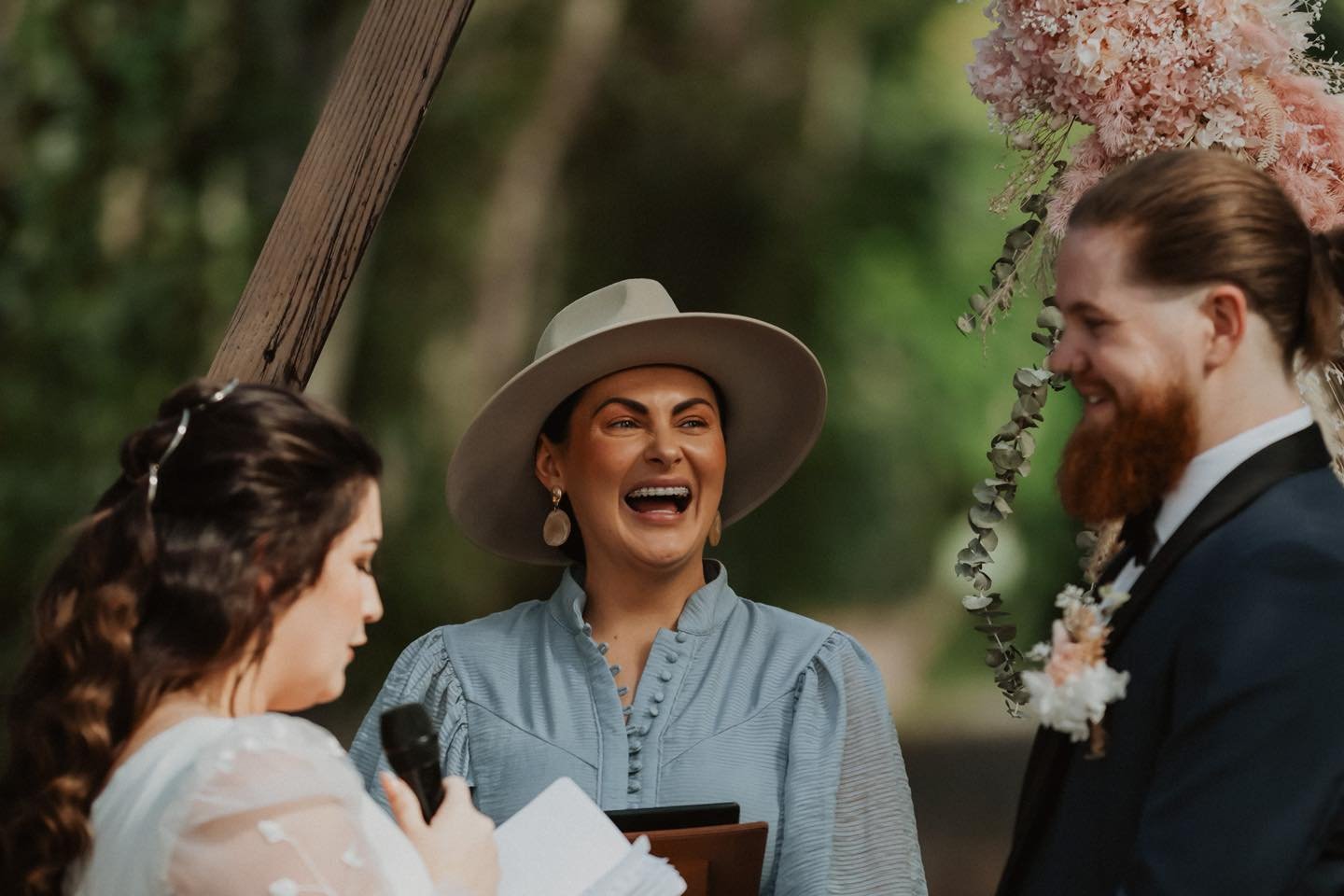 Clearly I was enjoying this ceremony way too much 🤣🤓

#celebrant #sydneycelebrant #sydneycelebrants #sydneywedding #sydneyweddings #glenworthvalleycelebrant #glenworthvalleyweddings #centralcoastcelebrant #centralcoastcelebrants #centralcoastweddin