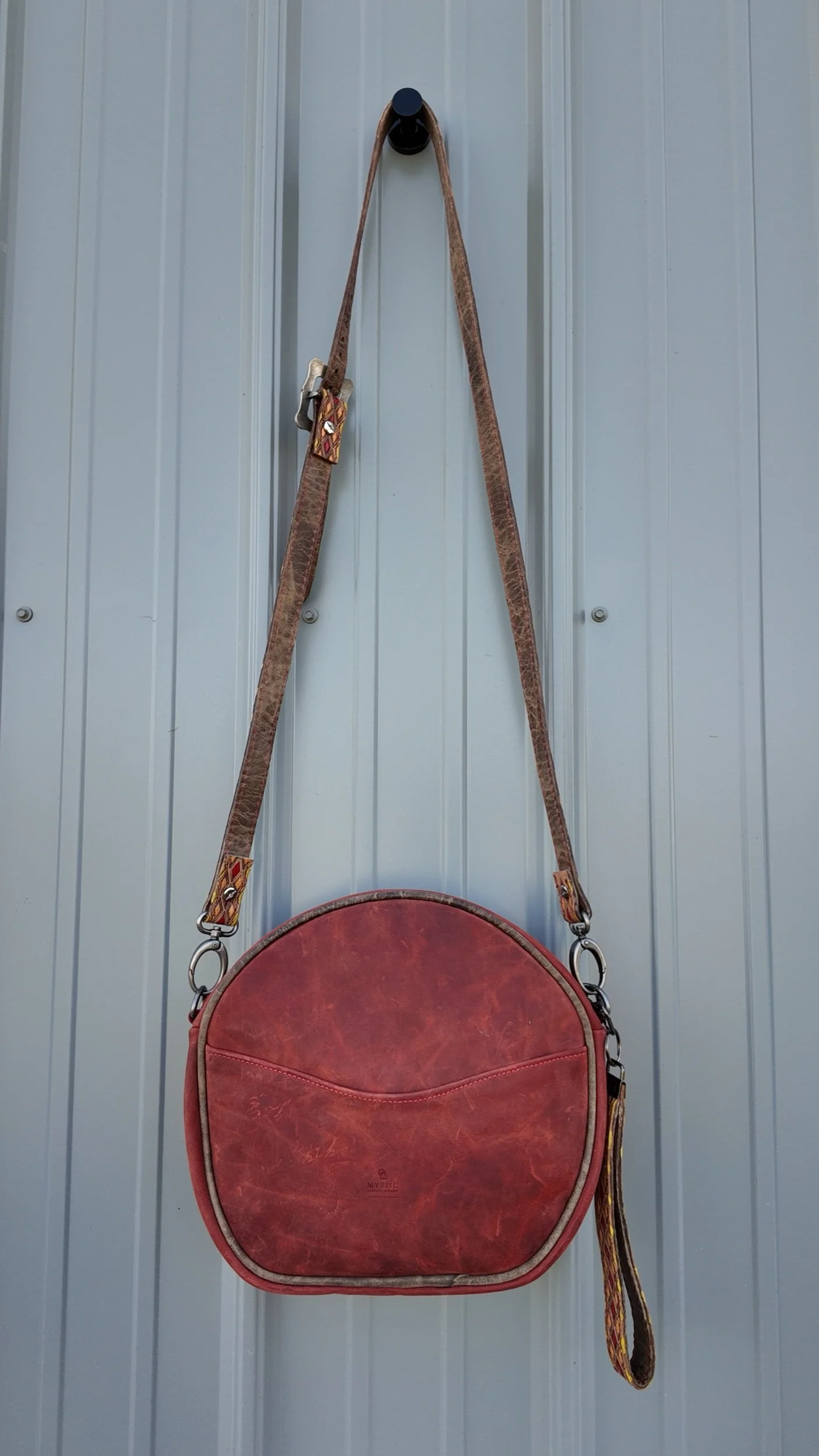 crossbody round canteen purse bag back pocket