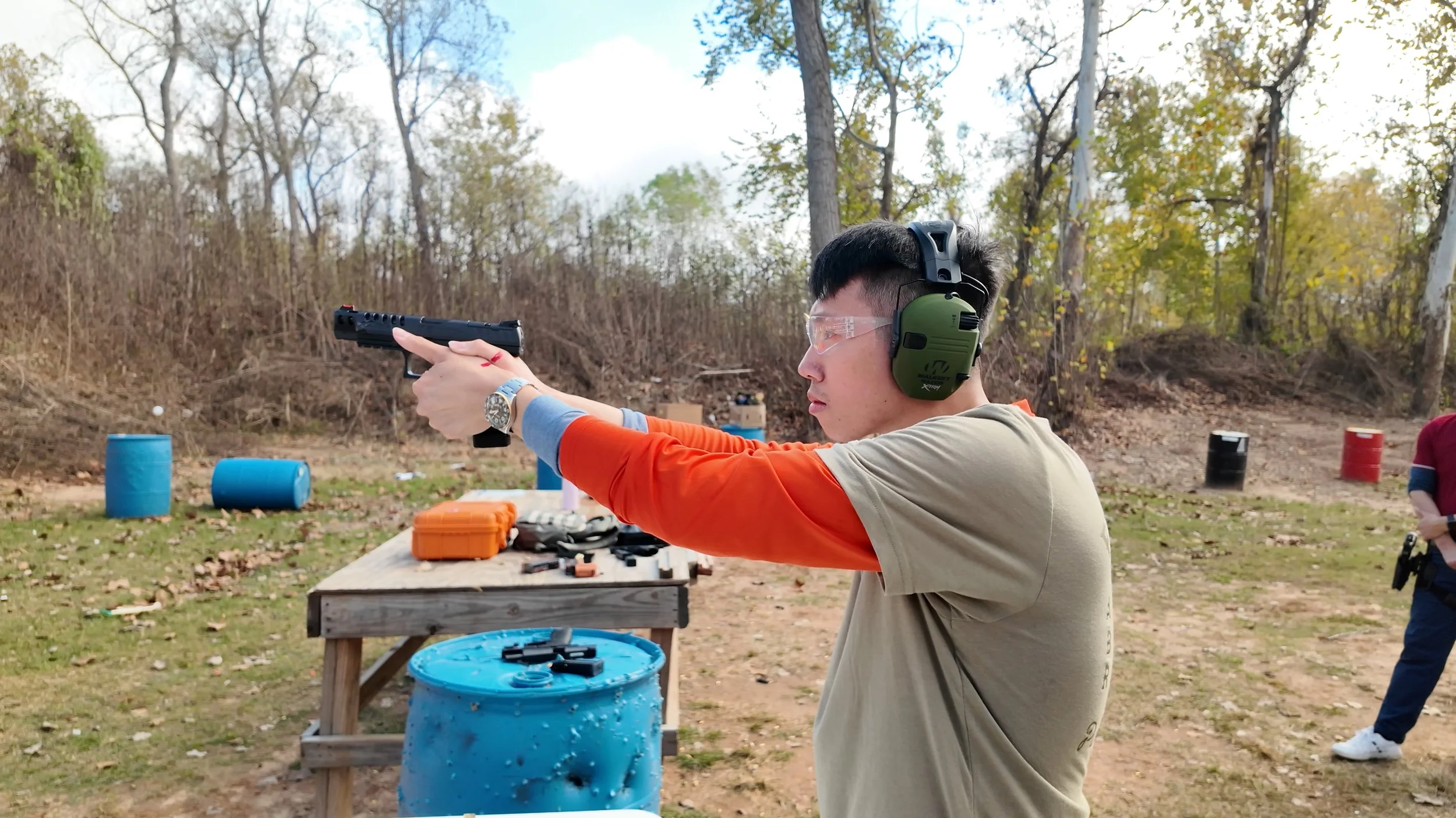 21 Hung - Final RAW 00_00_22.18.jpg