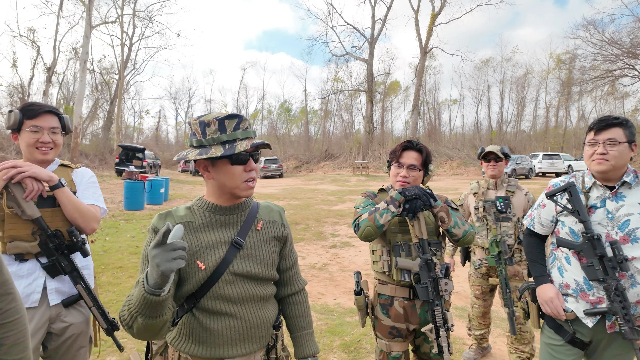 10 Nguyen Tang - Rifle Handling 01 RAW 00_04_33.24.jpg