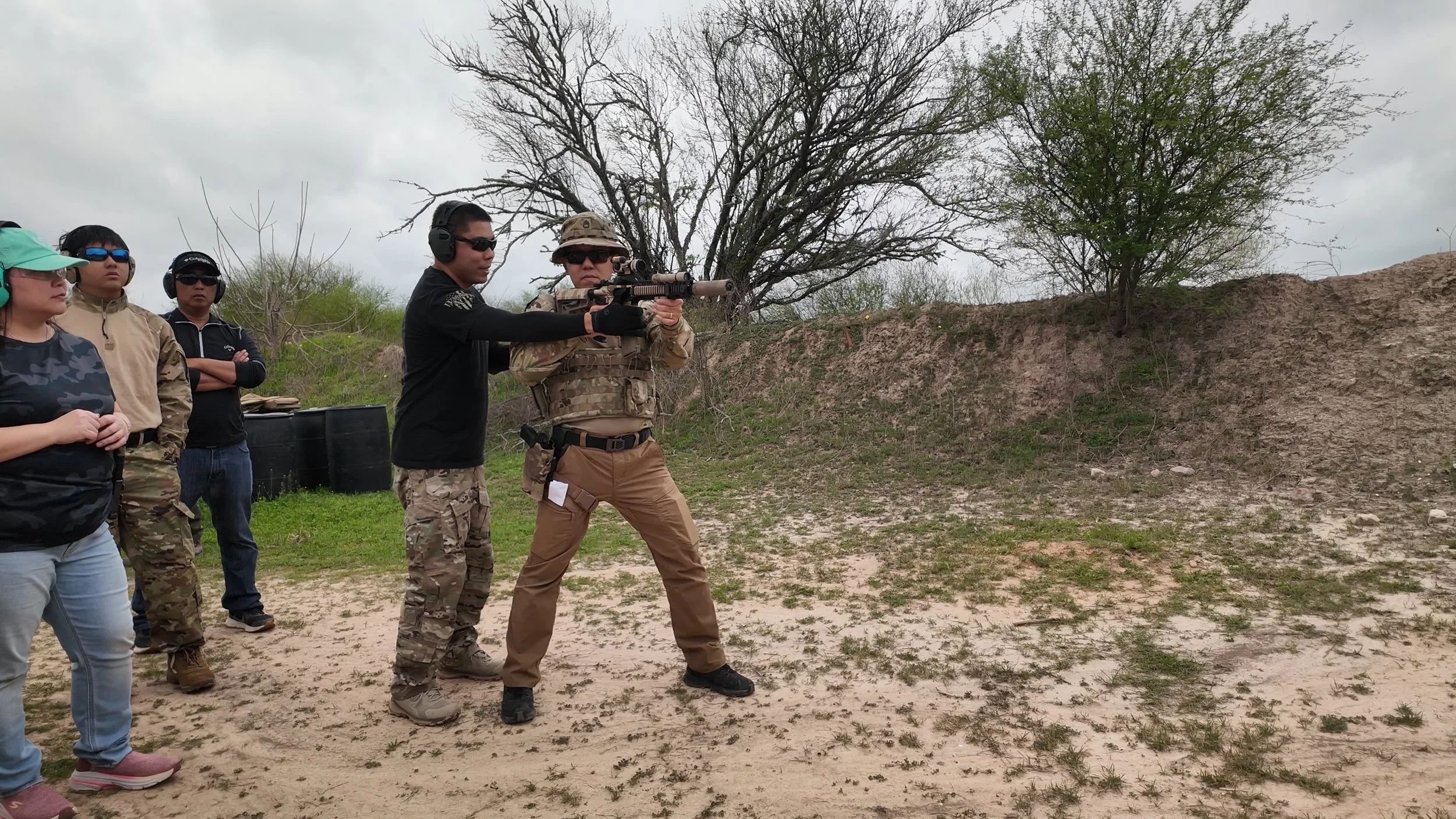 30 Nguyen Tang - Demo 1 round drill 1 RAW 00_02_48.92.jpg