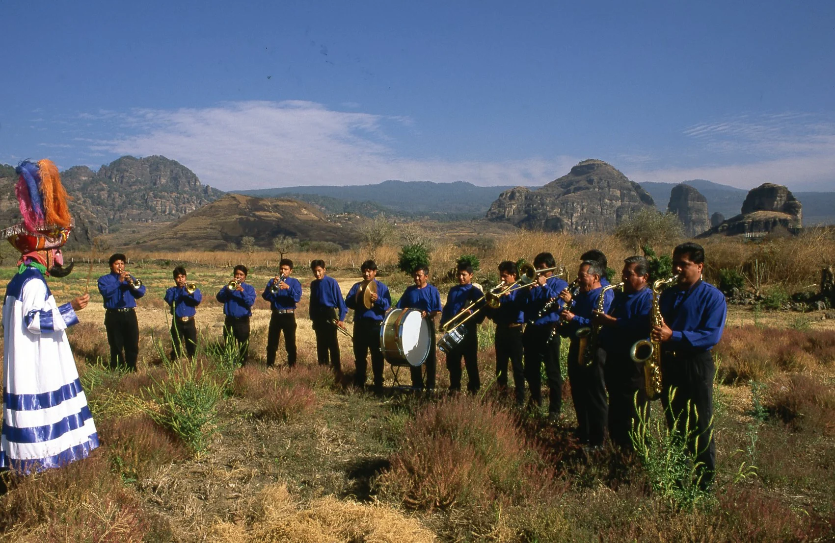 MÚSICA BANDAS TLAYACAPAN942 A.jpg