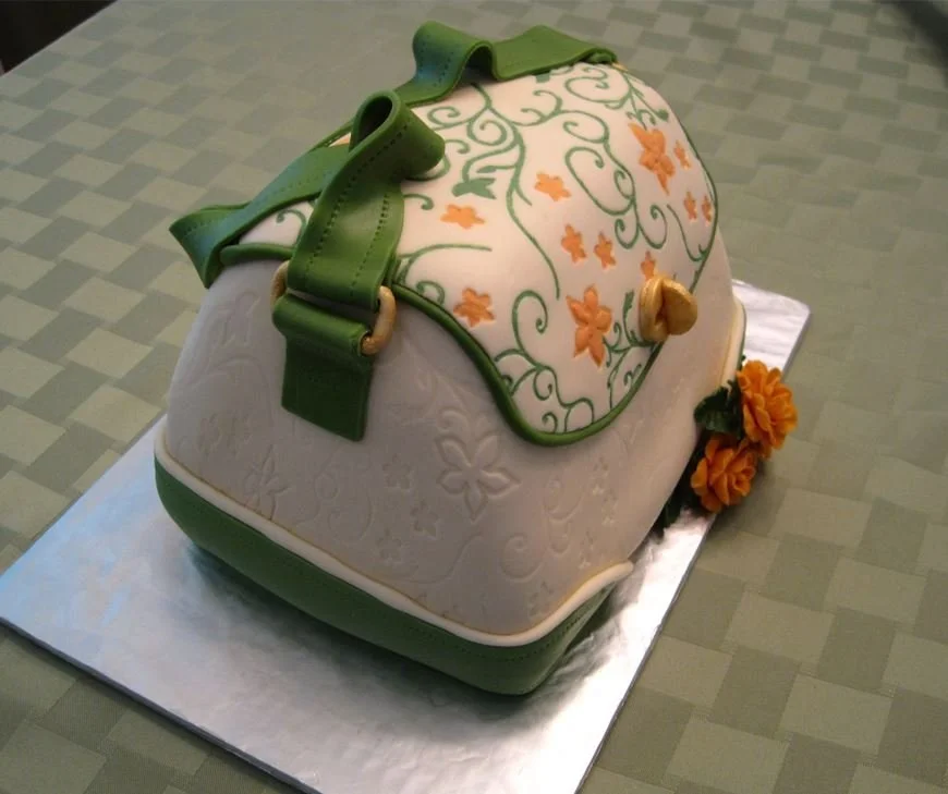 cake purse please.JPG