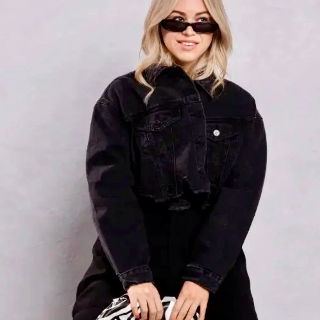 Trio Urban - Blessed V.M Crop Denim Jacket