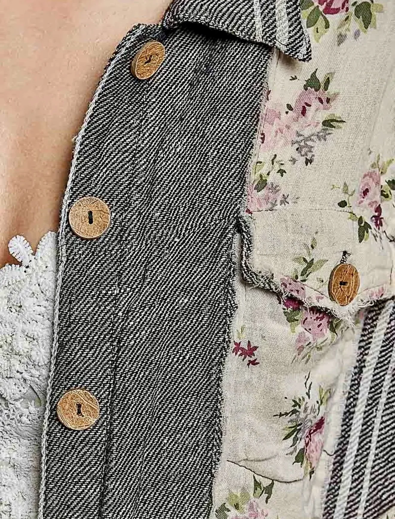 POL - Floral Patchwork Cropped Jacket