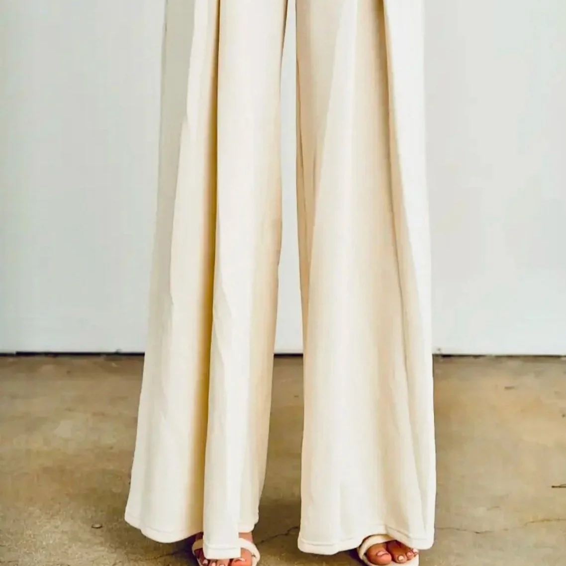 Anwnd - Two Piece Lounge Set