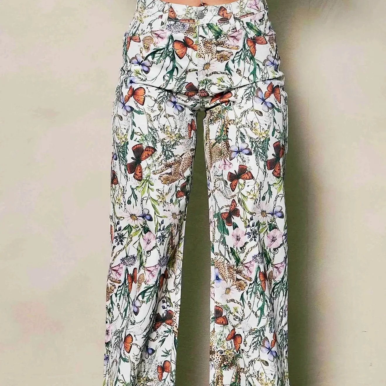 Vibrant M.I.U - Dreamy Floral Wide Leg Jeans