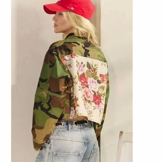 Veveret - Camo Floral Utility Jacket