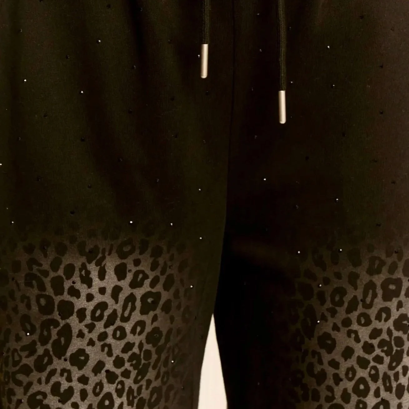 DAVI & DANI - Leopard Studded Ombre Knit Wide-Leg Pants