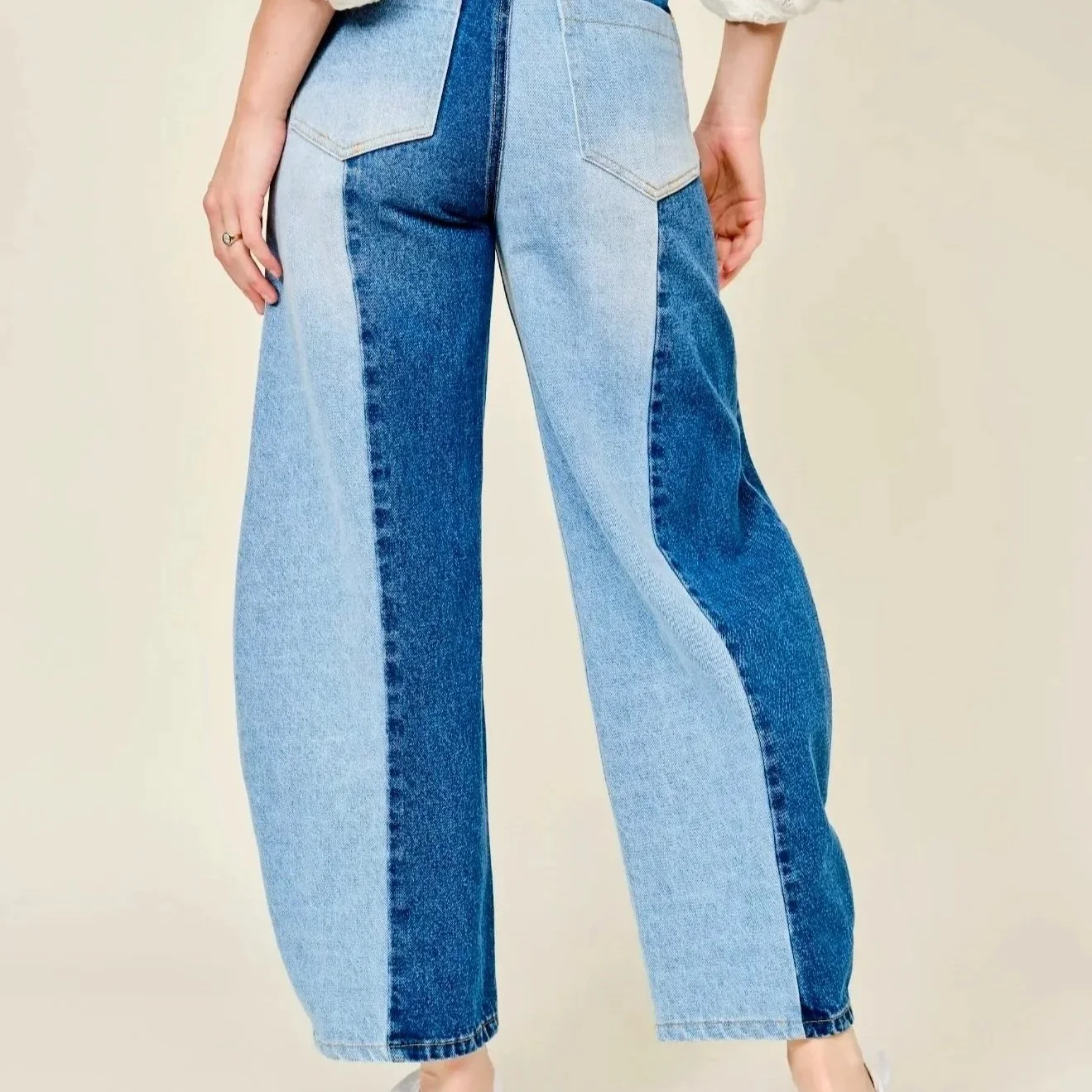 blue b - Contrast Panel Barrel Leg Jeans