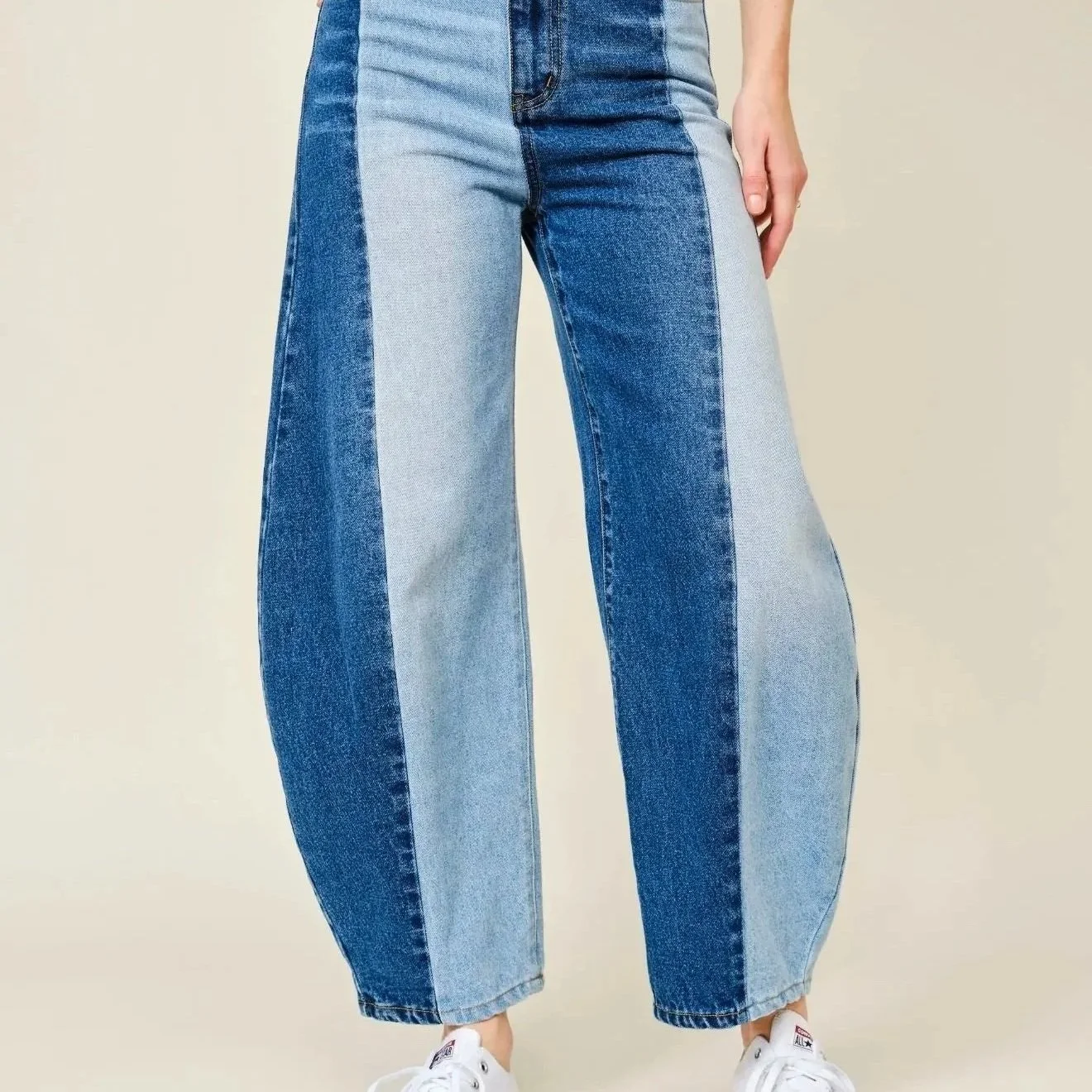 blue b - Contrast Panel Barrel Leg Jeans