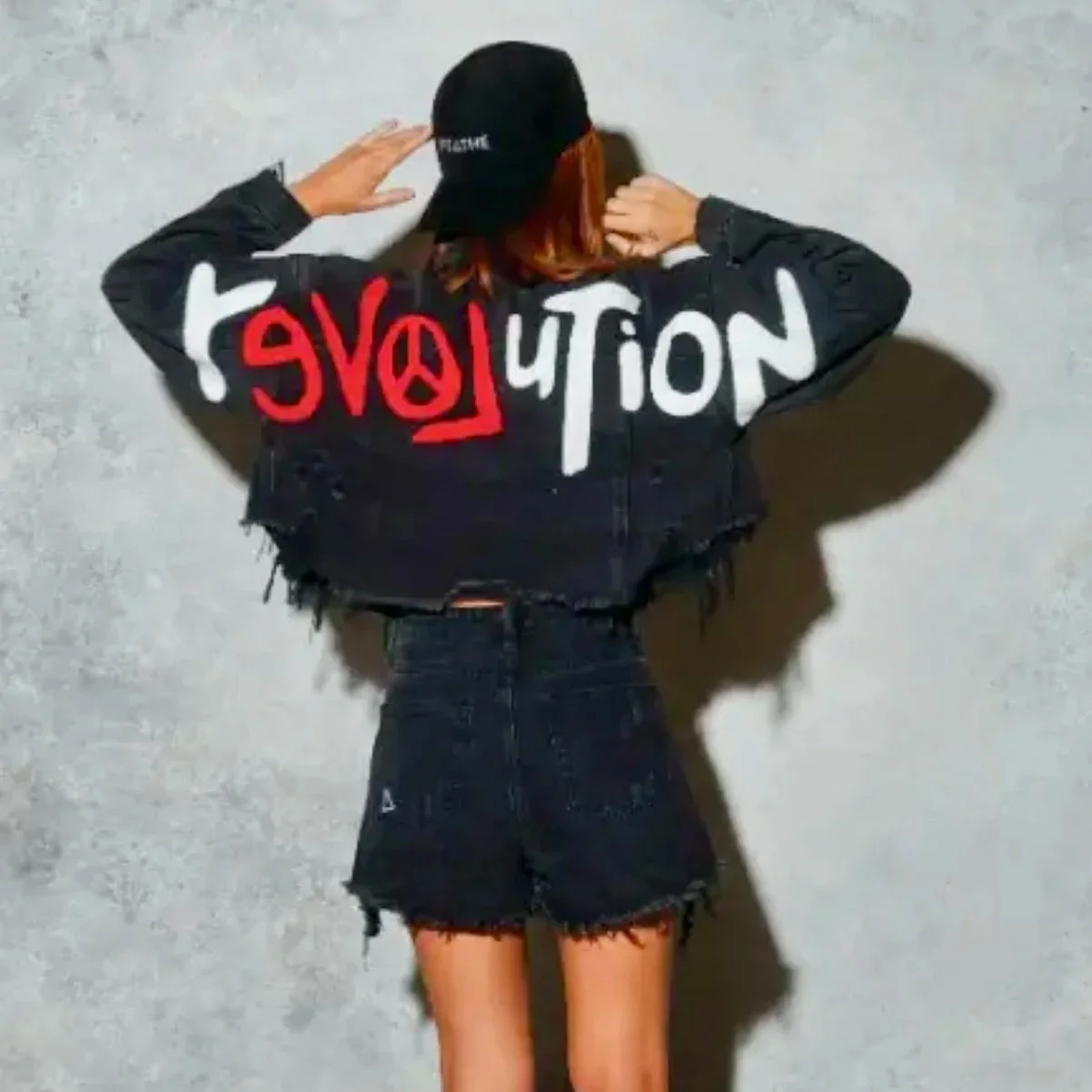 Trio Urban - Revolution Love Crop Denim Jacket