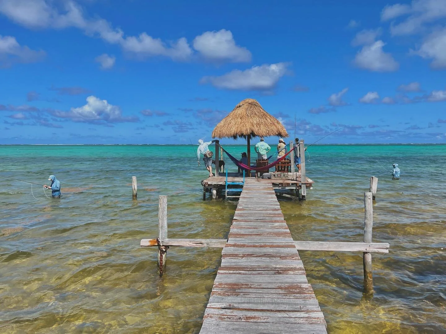 Bros. Beers. Backyard permit. 

#xcalakonthefly #xcalakotf #flatsfishing #permitfishing #permit #bonefish #pacifico #saltwaterflyfishing #xcalak