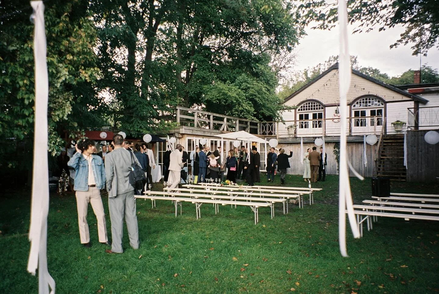 A few little 35mm post love ceremony moments from Arash &amp; Pauli&rsquo;s in Berlin.