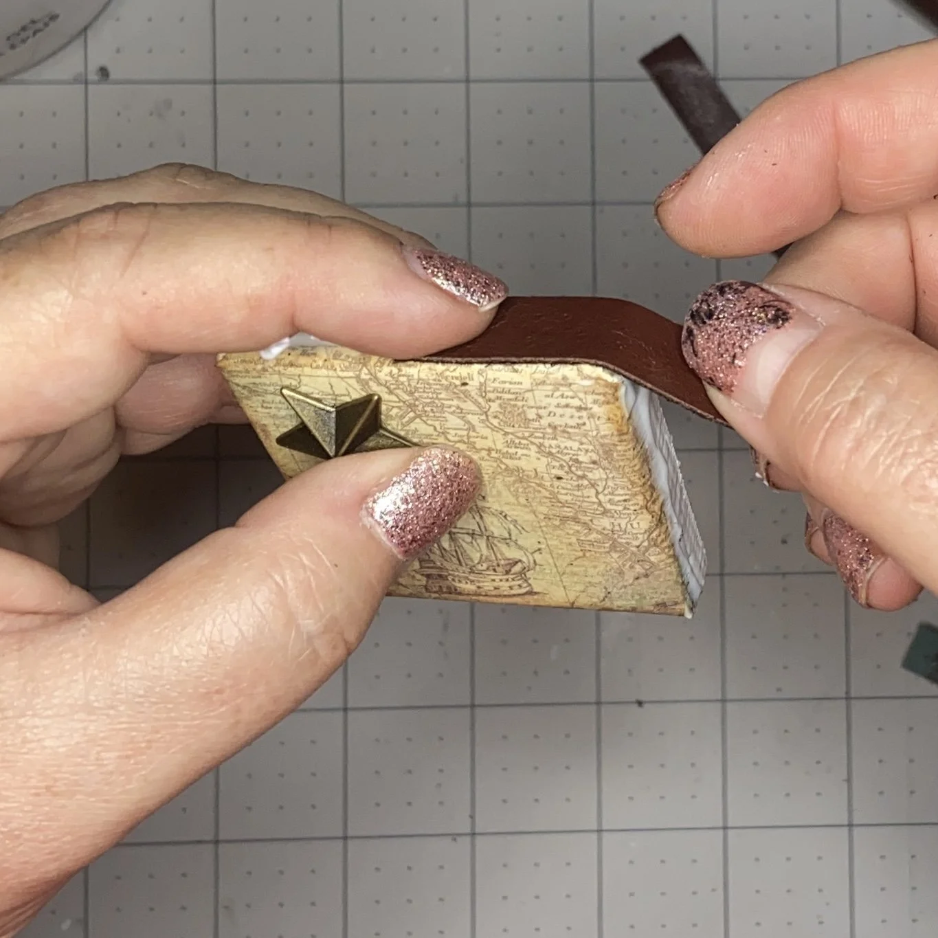 leather wrap3.jpeg