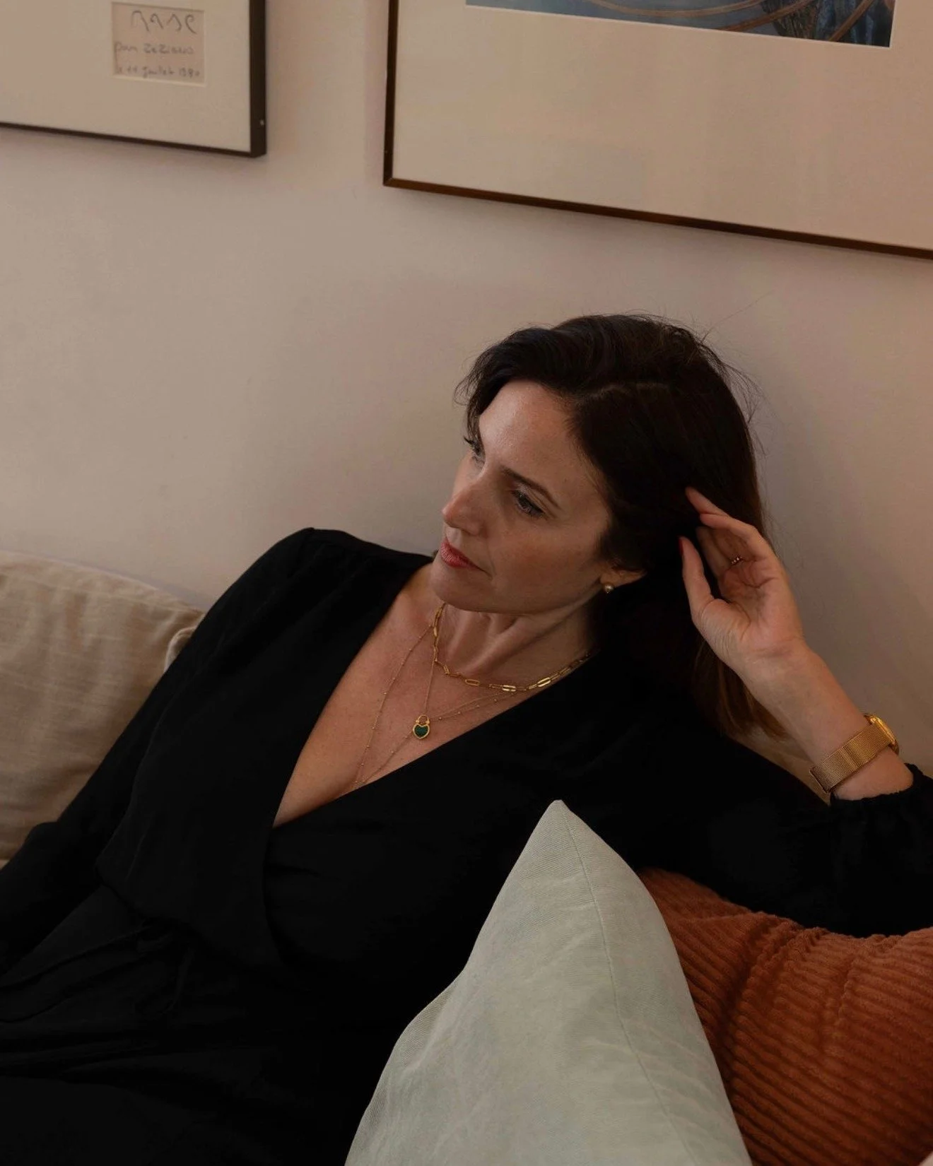 You&rsquo;ve achieved everything you thought that would make you happy in the last 15-25 years.

The title.

The salary.

The success(es)

Yet somehow&hellip;

You still feel stuck, like you&rsquo;re living someone else&rsquo;s life, abiding to their