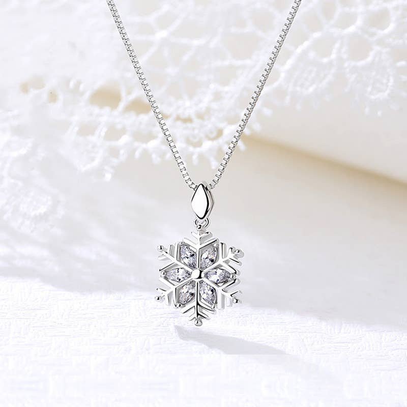 snowflake necck.jpeg
