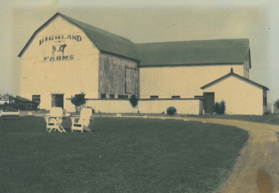  Highland Farms barn on the Thomas Hutton property. ca. 1940s. 