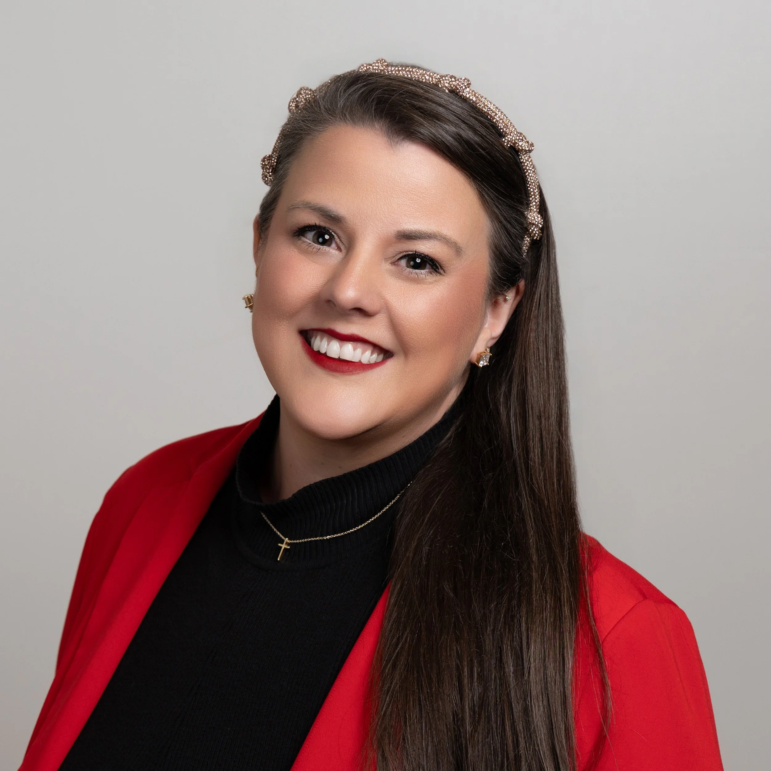 Laura DeVoe Headshot