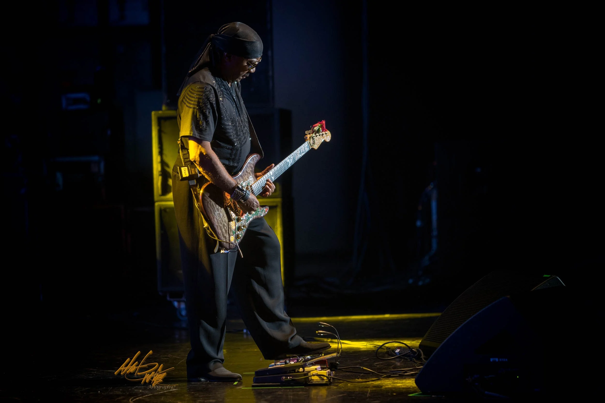 The ISLEY BROTHERS captured by Nat Carter for Nat Carter Artography. Copyright © Nat Carter Nat Carter Artography 2022 All Rights Reserved.