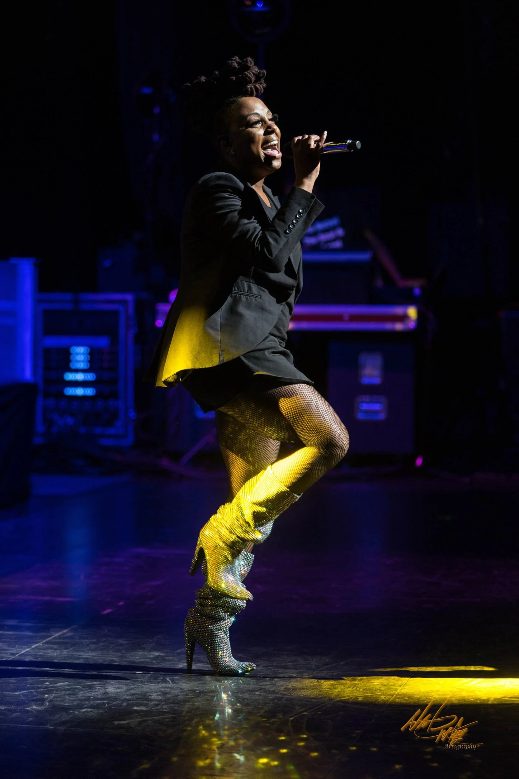  LEDISI captured by Nat Carter for Nat Carter Artography. Copyright © Nat Carter Nat Carter Artography 2022 All Rights Reserved.