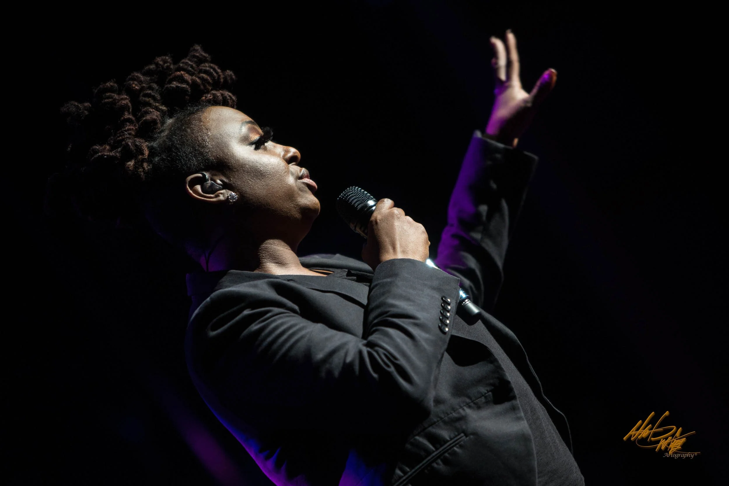  LEDISI captured by Nat Carter for Nat Carter Artography. Copyright © Nat Carter Nat Carter Artography 2022 All Rights Reserved.