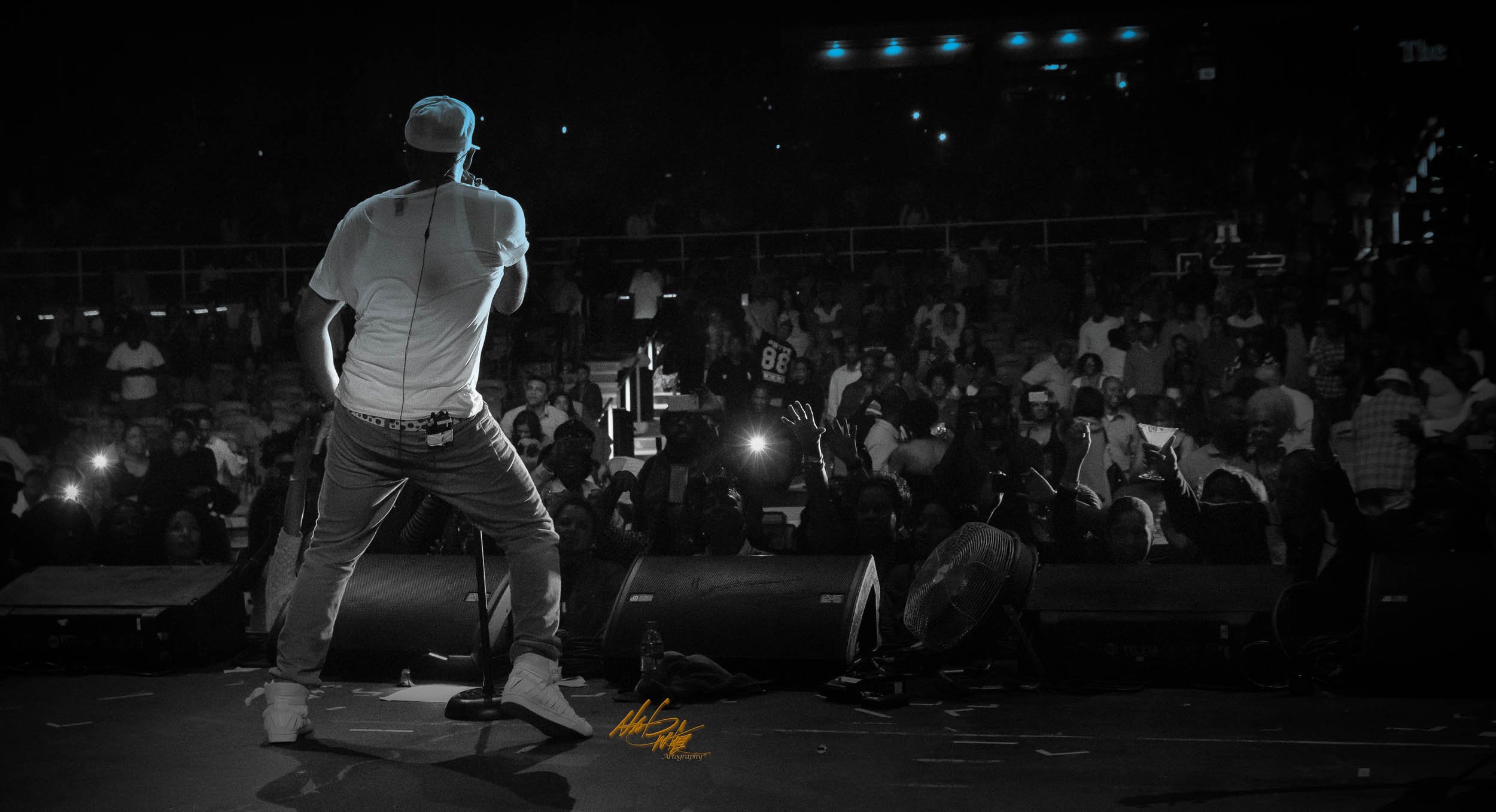 Concert photography featuring MINT CONDITION captured by Nat Carter for Nat Carter Artography. Copyright © Nat Carter, Nat Carter Artography 2022 All Rights Reserved.