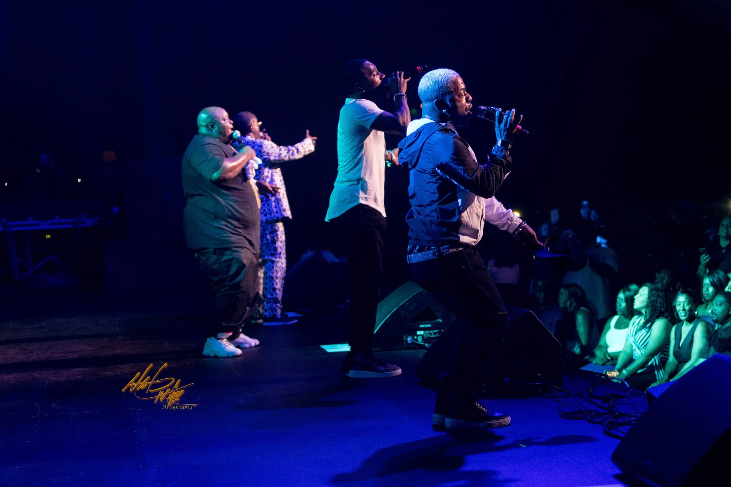 Concert photography featuring DRU HILL captured by Nat Carter for Nat Carter Artography. Copyright © Nat Carter Nat Carter Artography 2022 All Rights Reserved.