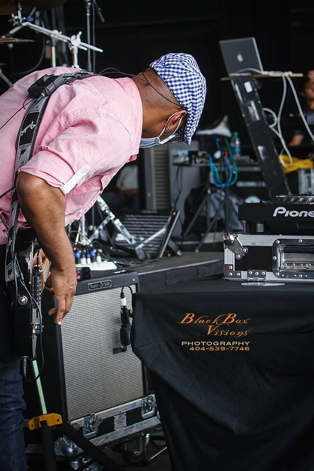 Concert photography featuring MINT CONDITION captured by Nat Carter for Nat Carter Artography. Copyright © Nat Carter, Nat Carter Artography 2022 All Rights Reserved.