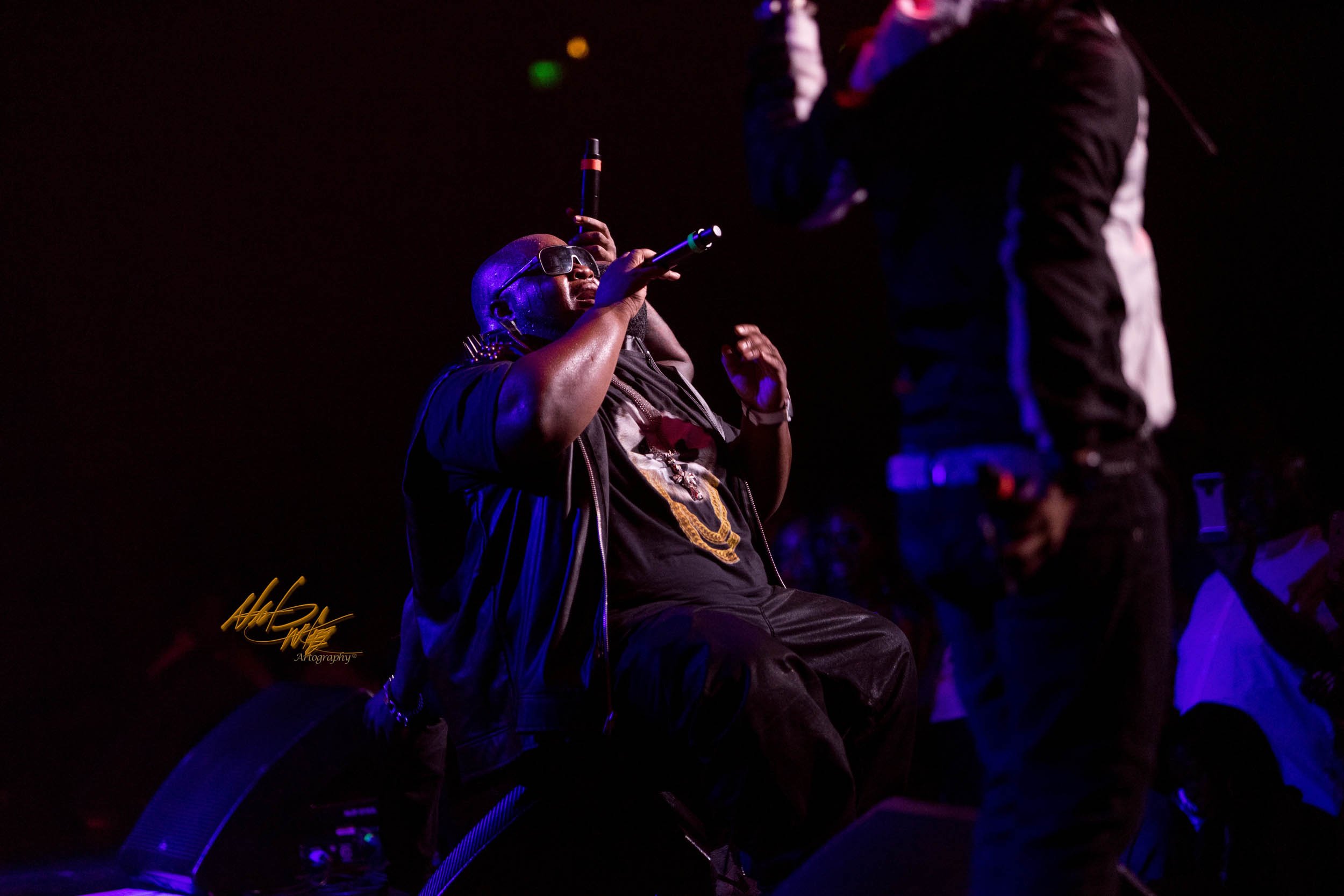 Concert photography featuring DRU HILL captured by Nat Carter for Nat Carter Artography. Copyright © Nat Carter Nat Carter Artography 2022 All Rights Reserved.