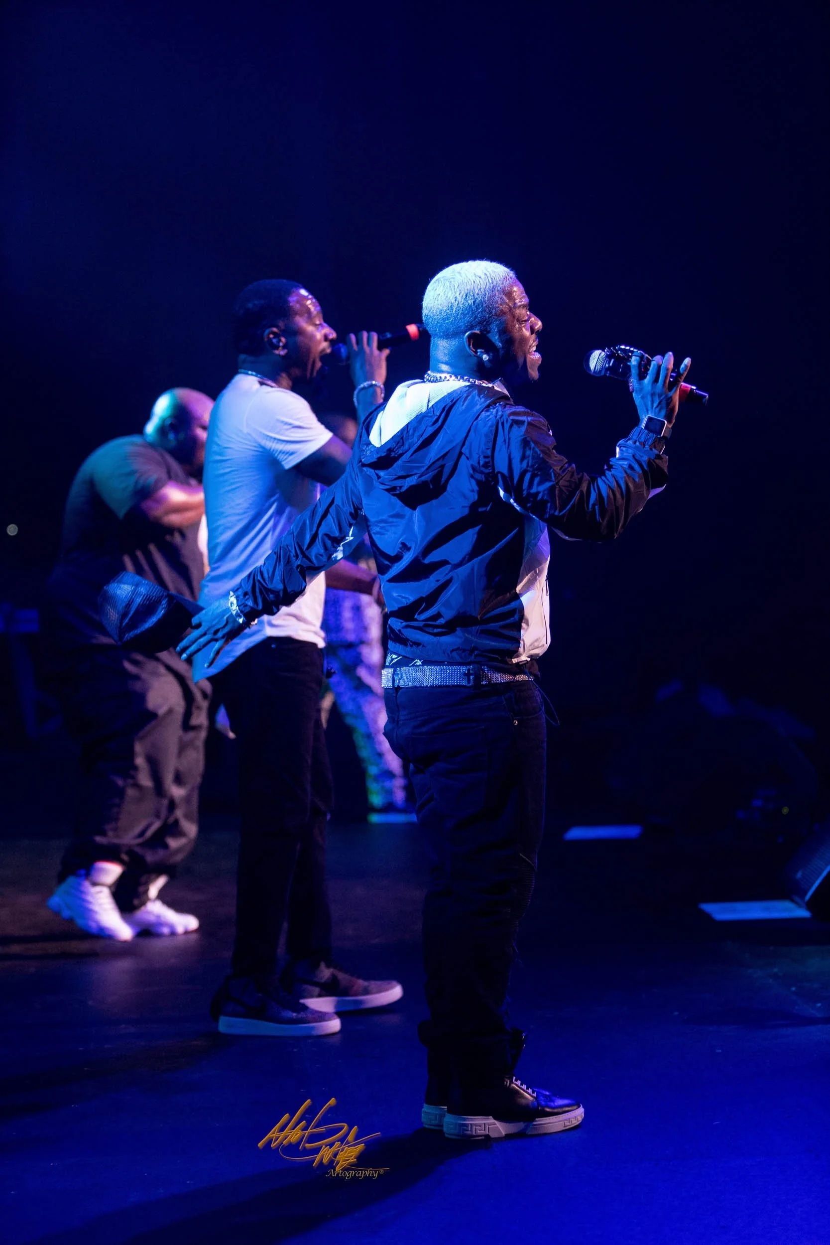 Concert photography featuring DRU HILL captured by Nat Carter for Nat Carter Artography. Copyright © Nat Carter Nat Carter Artography 2022 All Rights Reserved.