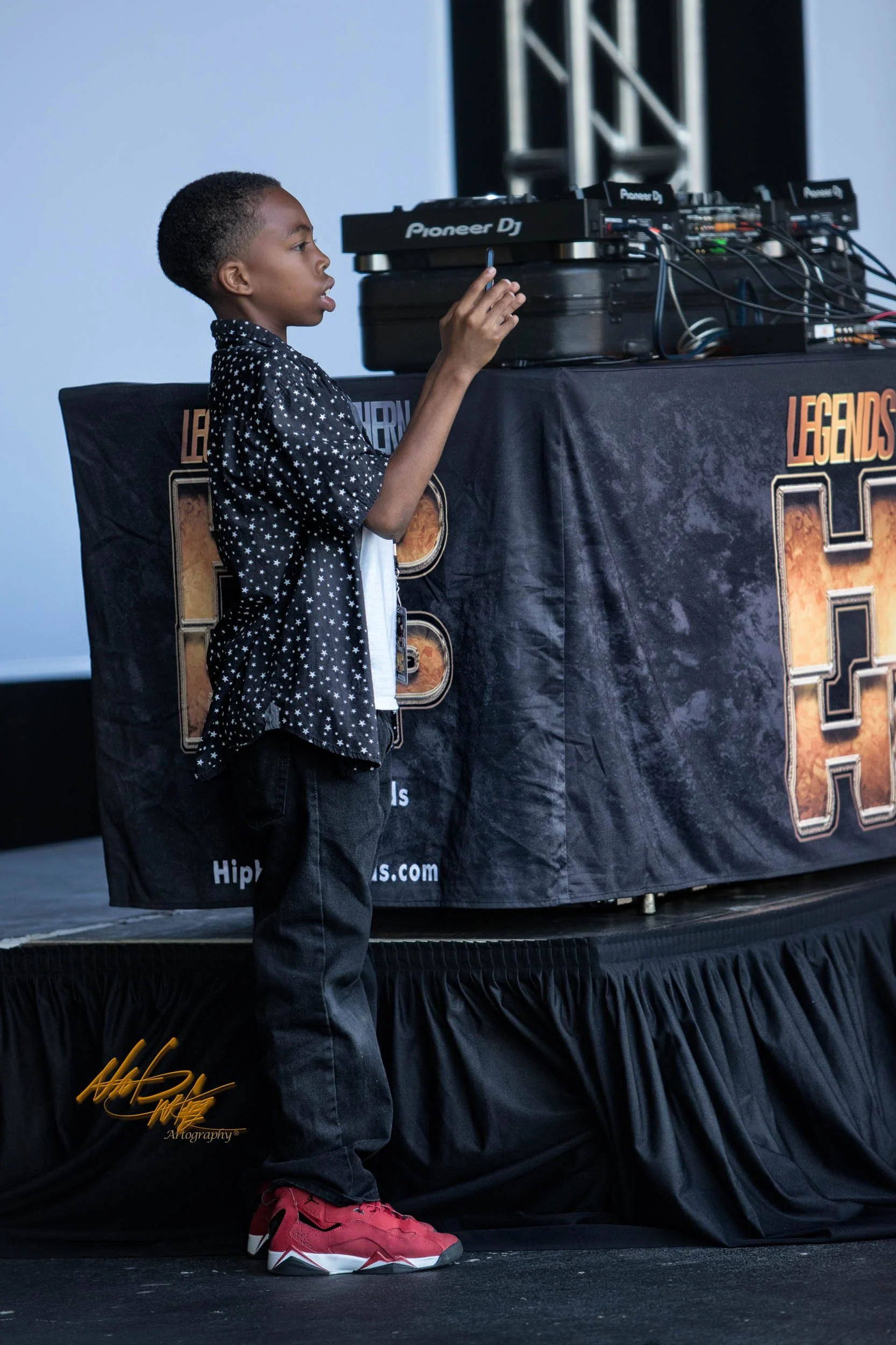 Concert photography featuring PASTOR TROY captured by Nat Carter for Nat Carter Artography. Copyright © Nat Carter, Nat Carter Artography 2022 All Rights Reserved.