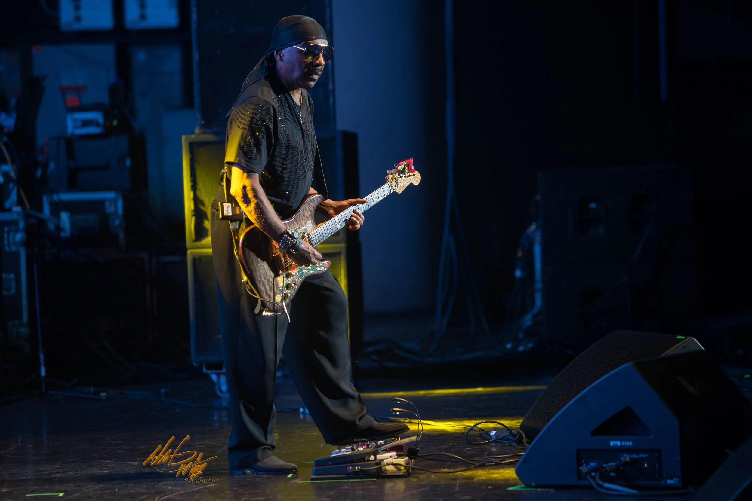 The ISLEY BROTHERS captured by Nat Carter for Nat Carter Artography. Copyright © Nat Carter Nat Carter Artography 2022 All Rights Reserved.