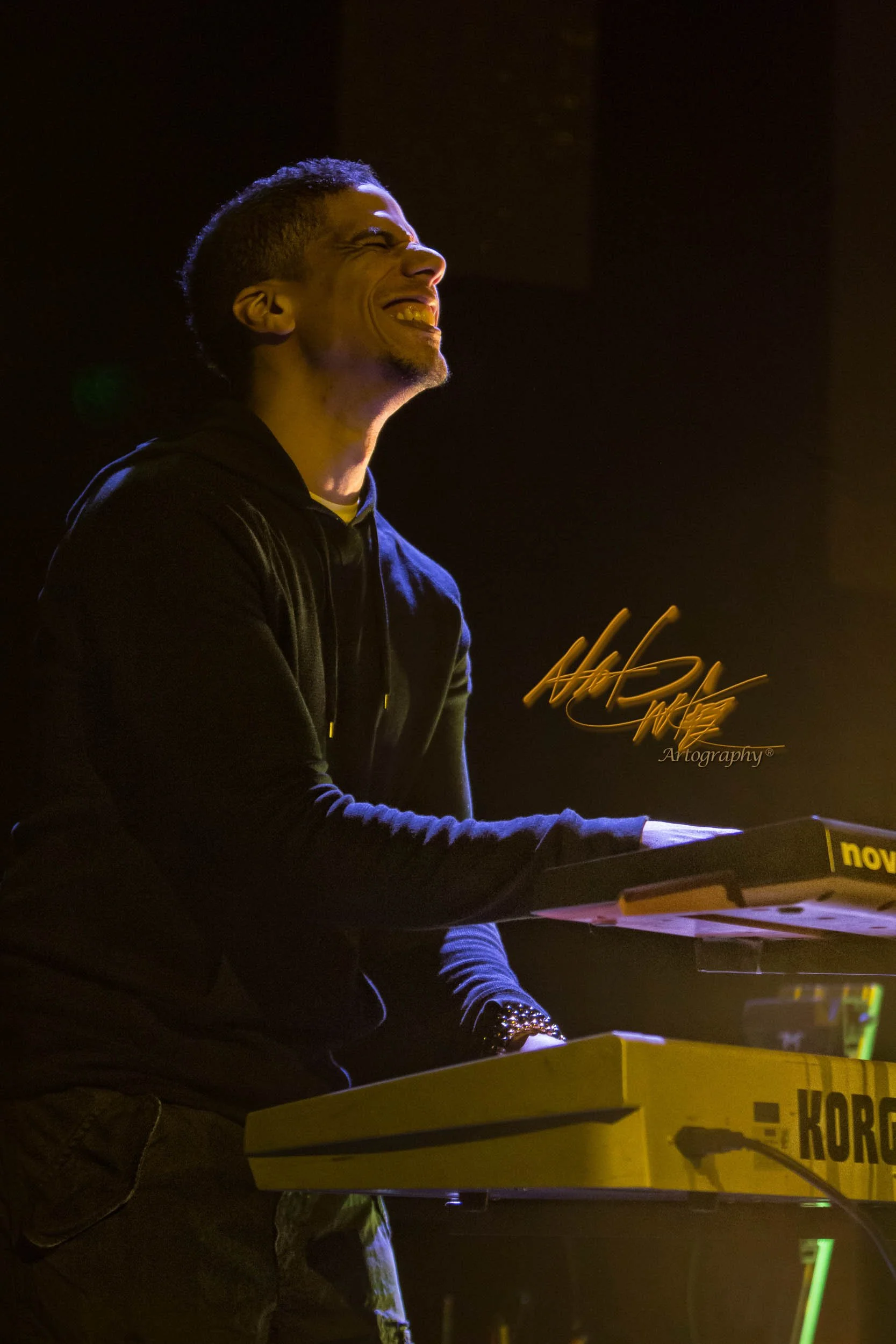 Concert photography featuring MINT CONDITION captured by Nat Carter for Nat Carter Artography. Copyright © Nat Carter, Nat Carter Artography 2022 All Rights Reserved.