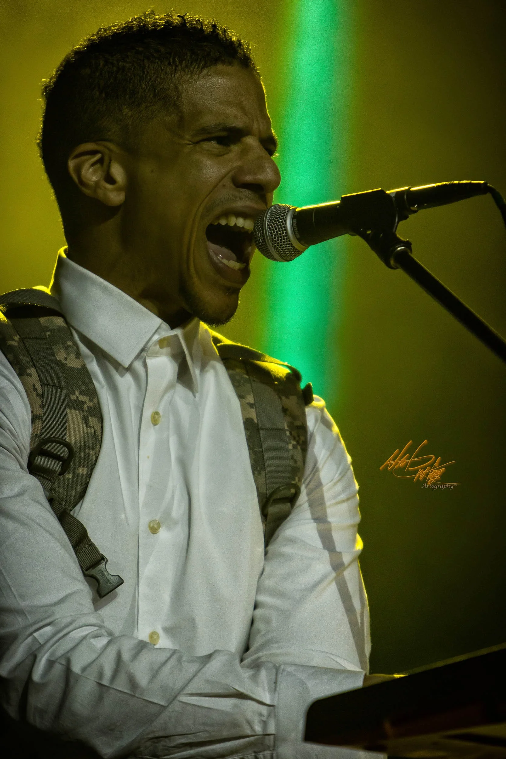 Concert photography featuring MINT CONDITION captured by Nat Carter for Nat Carter Artography. Copyright © Nat Carter, Nat Carter Artography 2022 All Rights Reserved.