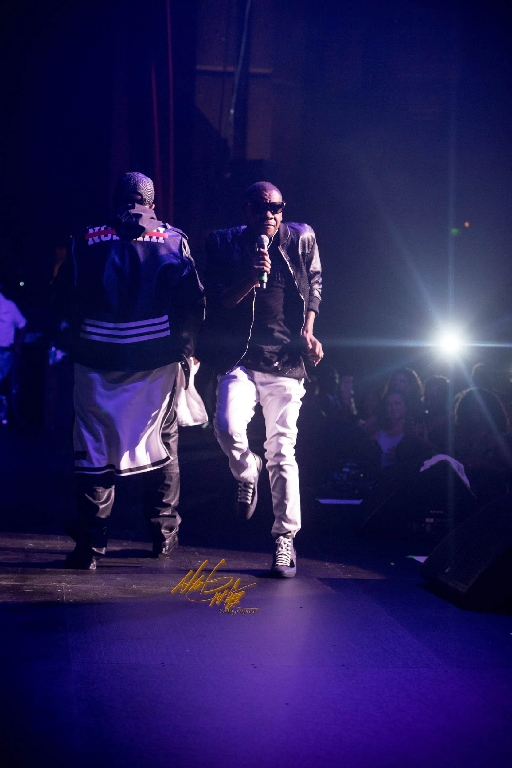 Concert photography featuring K-Ci and JoJo captured by Nat Carter for Nat Carter Artography. Copyright © Nat Carter, Nat Carter Artography 2022 All Rights Reserved.