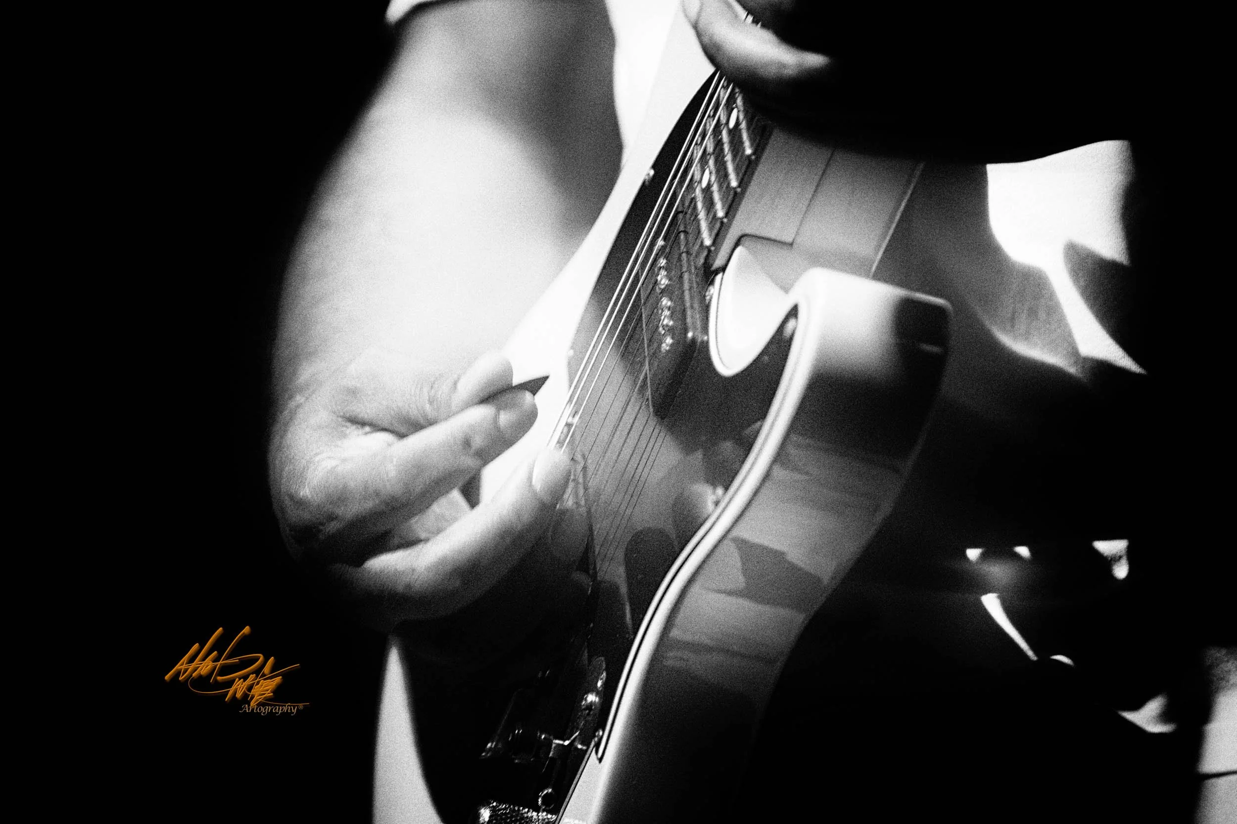 Concert photography featuring MINT CONDITION captured by Nat Carter for Nat Carter Artography. Copyright © Nat Carter, Nat Carter Artography 2022 All Rights Reserved.