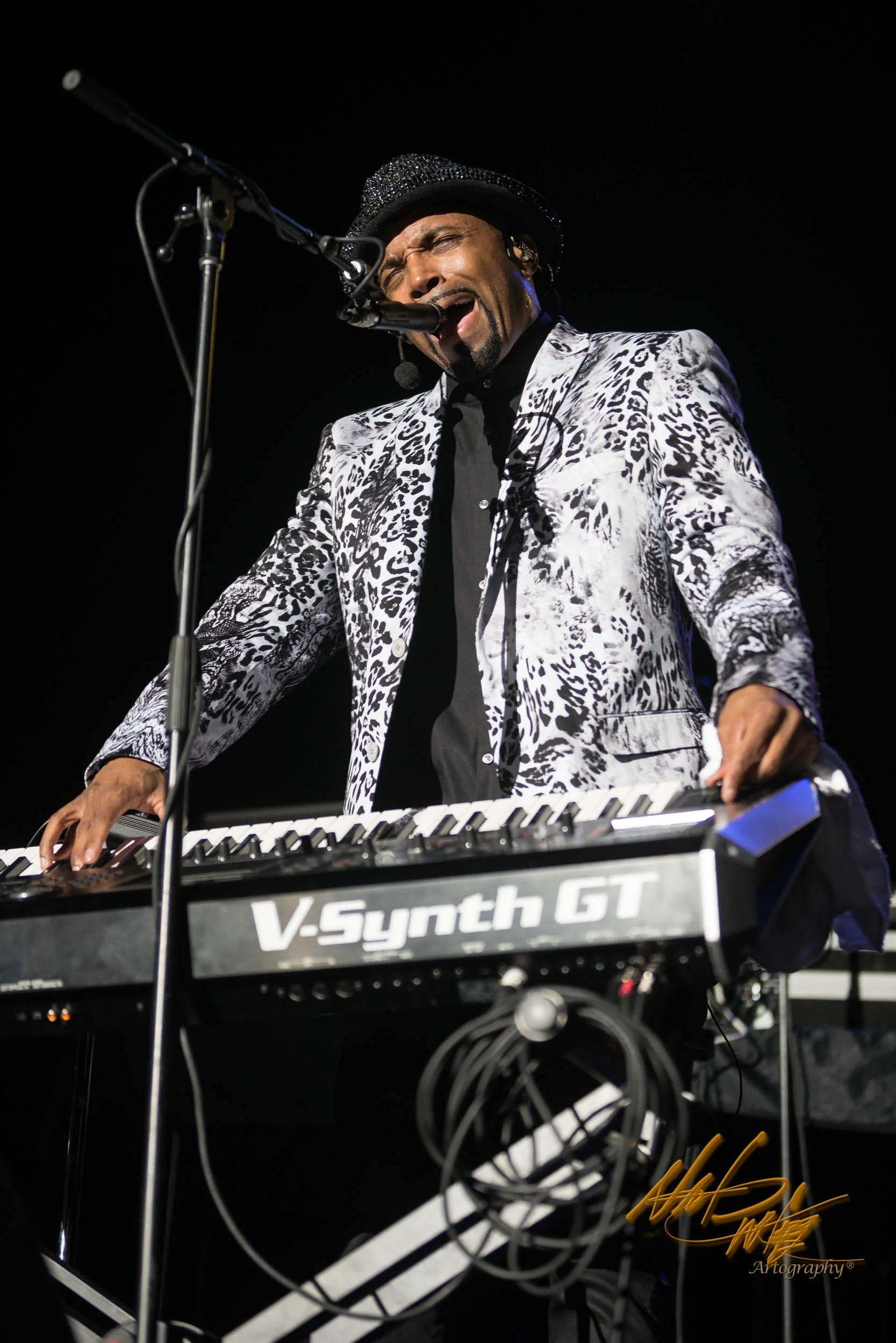 TEDDY RILEY captured by Nat Carter for Nat Carter Artography.