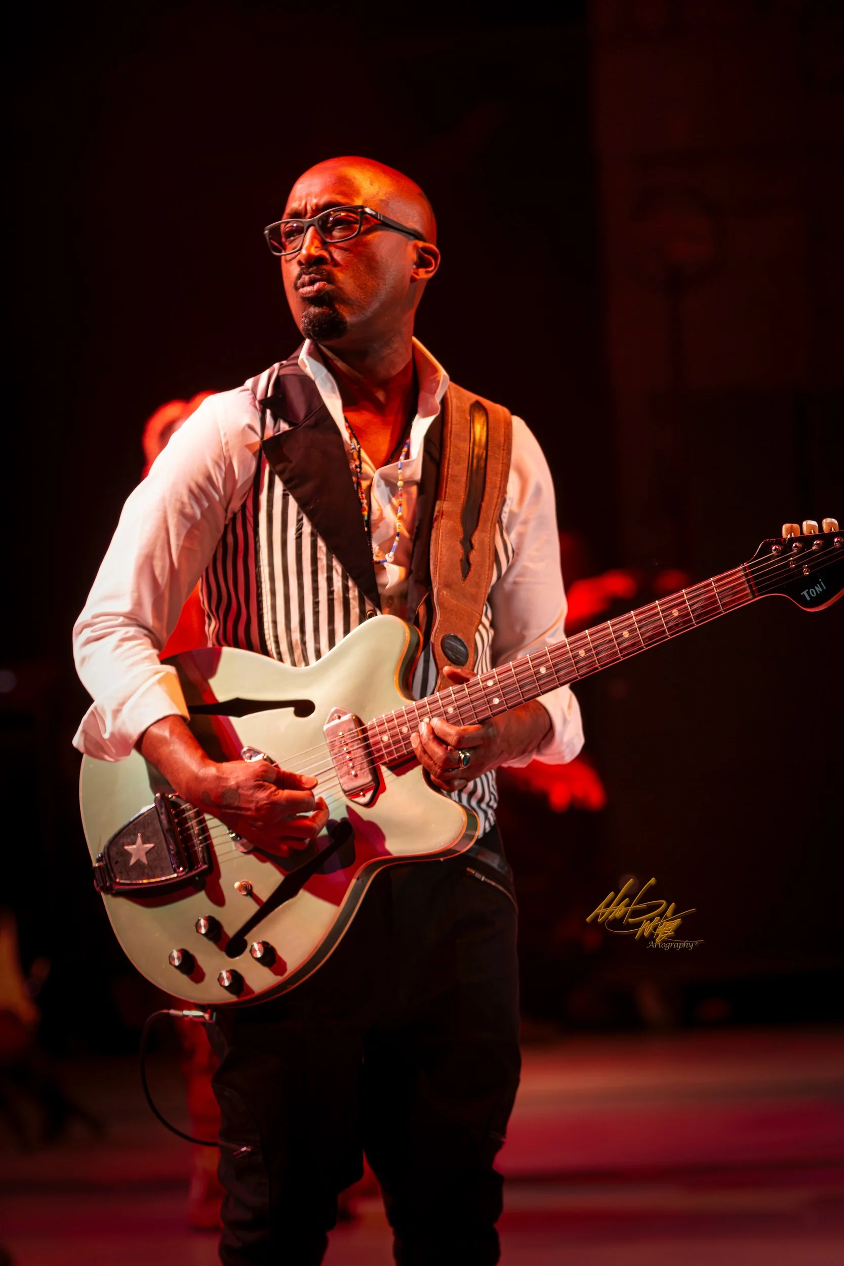 Tony! Toni! Toné! captured by Nat Carter for Nat Carter Artography.