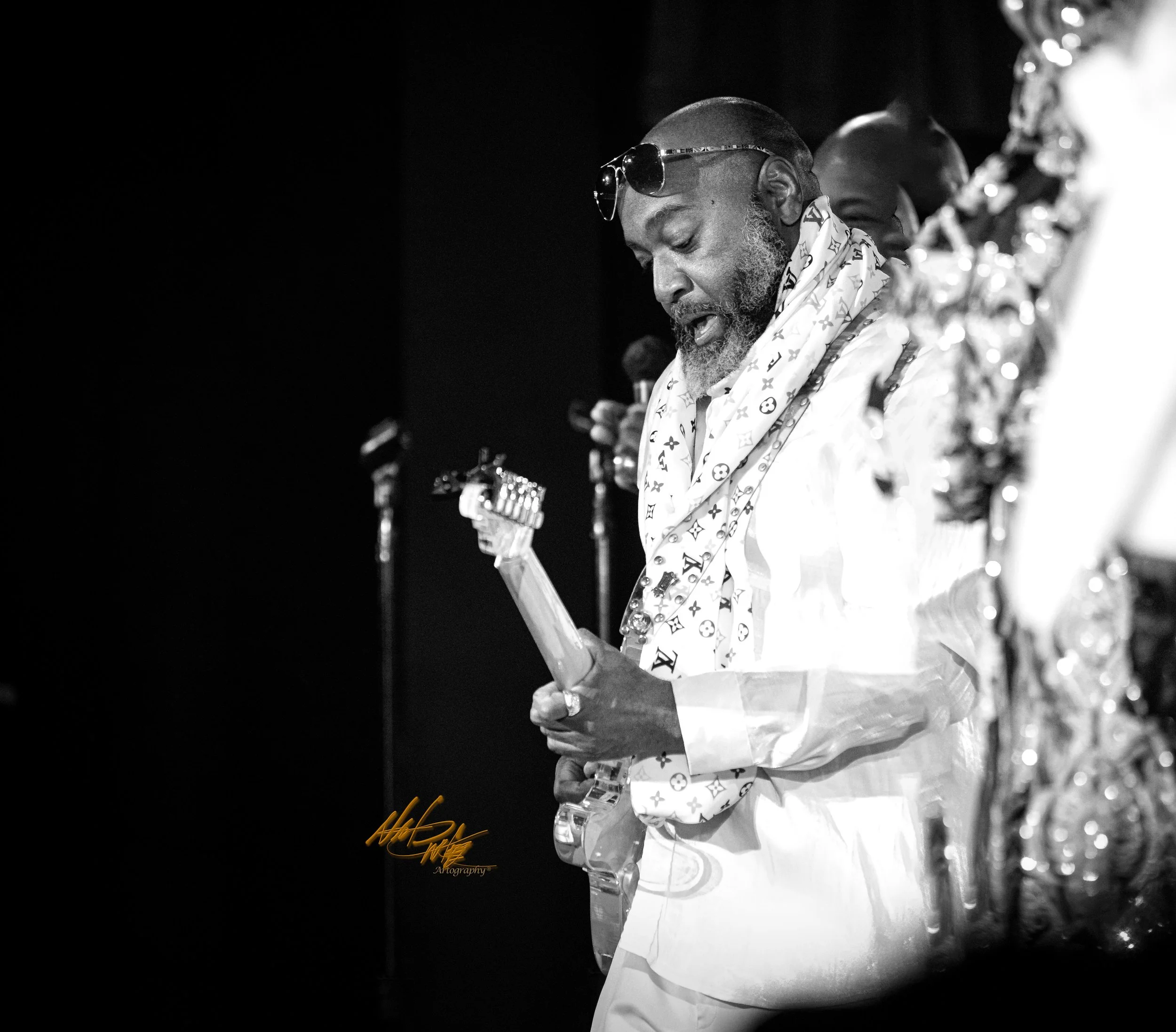 Jane Eugene & LOOSE ENDS captured by Nat Carter for Nat Carter Artography. Copyright © Nat Carter Nat Carter Artography 2022 All Rights Reserved.