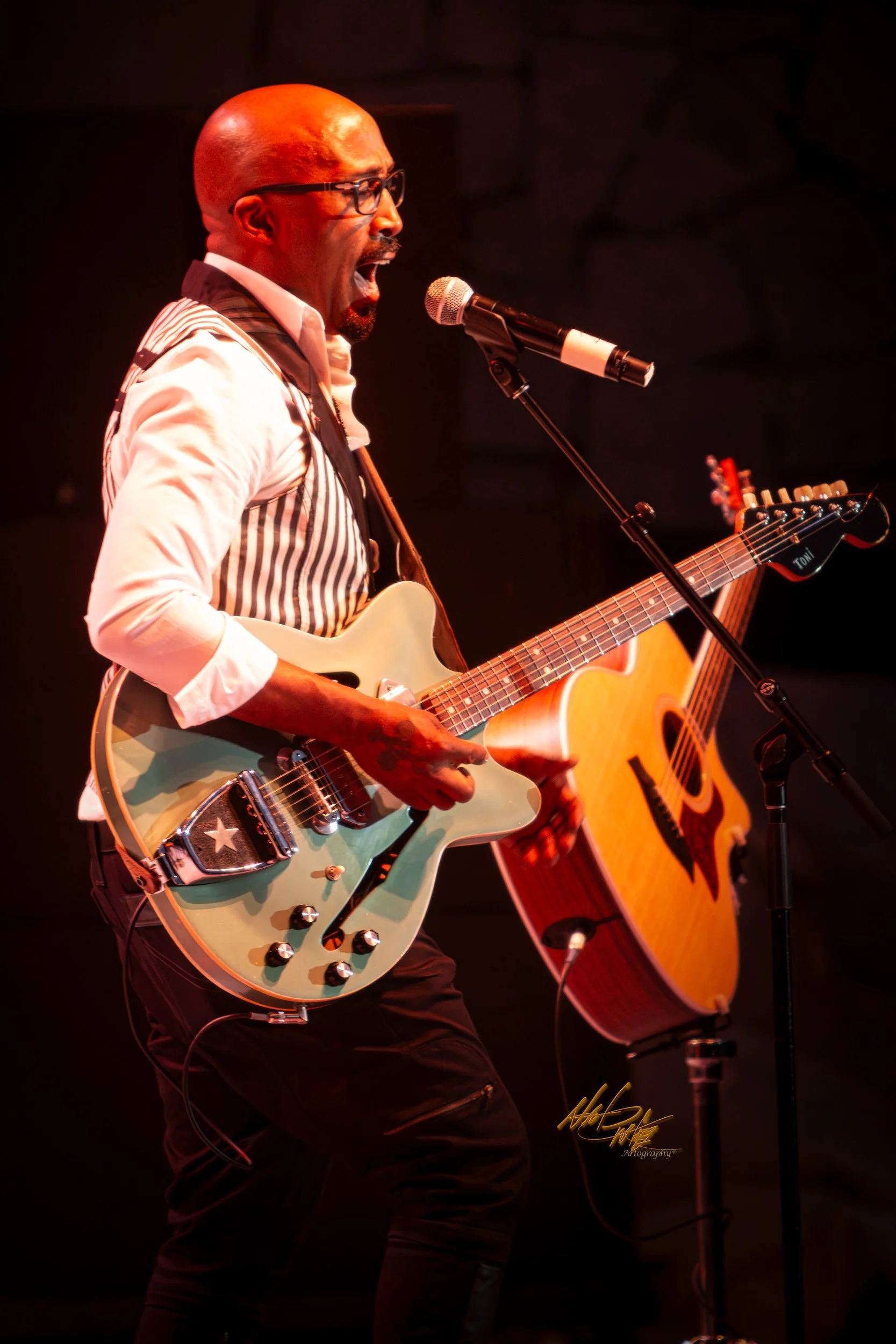 Tony! Toni! Toné! captured by Nat Carter for Nat Carter Artography.