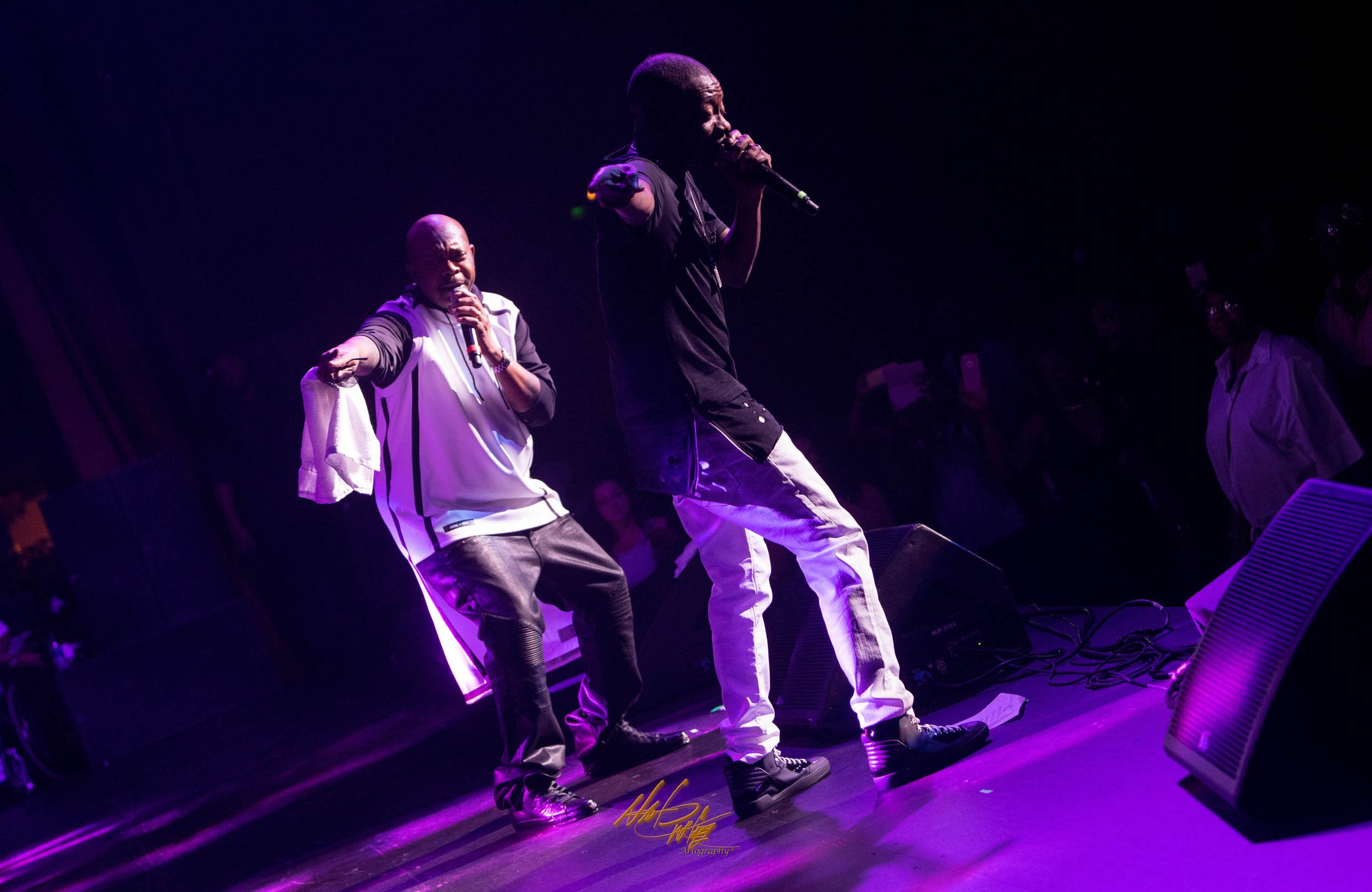 Concert photography featuring K-Ci and JoJo captured by Nat Carter for Nat Carter Artography. Copyright © Nat Carter, Nat Carter Artography 2022 All Rights Reserved.