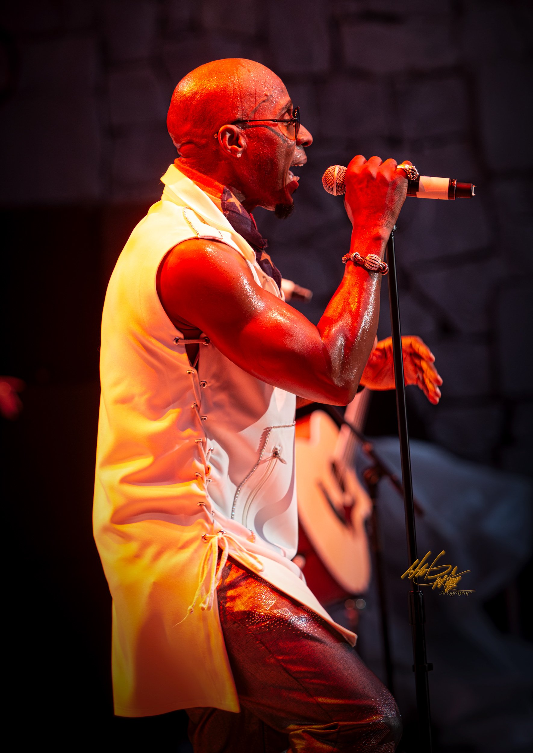 Tony! Toni! Toné! captured by Nat Carter for Nat Carter Artography.